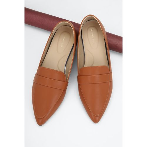 Van Heusen Solid Brown Loafers: Buy Van Heusen Solid Loafers Online at Best Price in India Nykaa