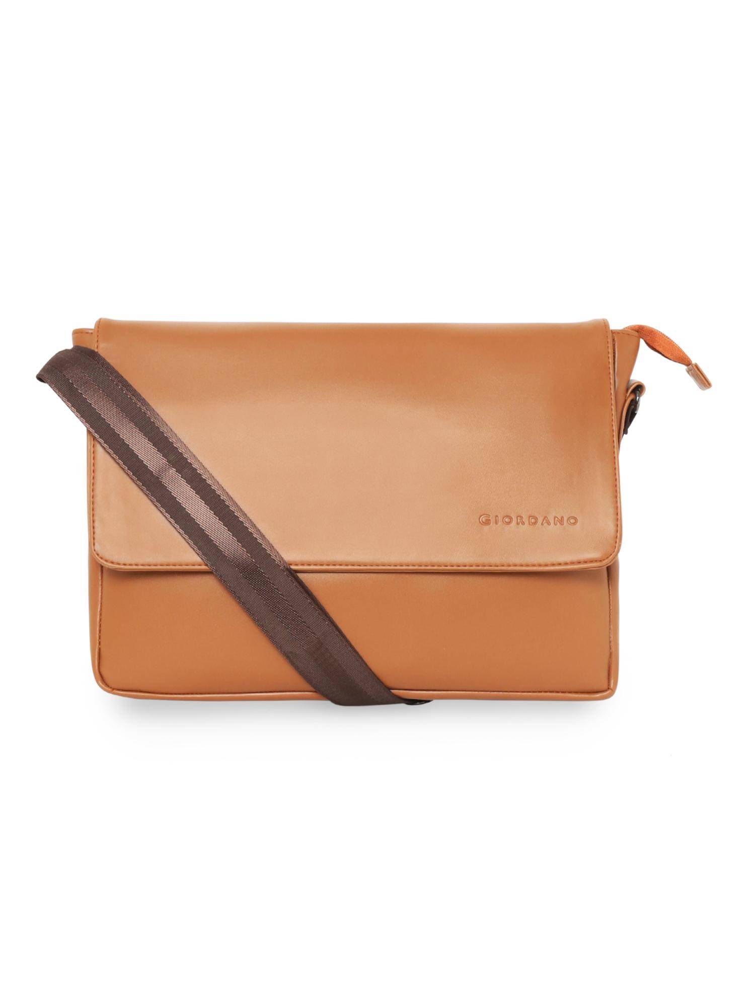 Giordano Unisex Professional 14 inch Laptop Messenger Bag - Tan
