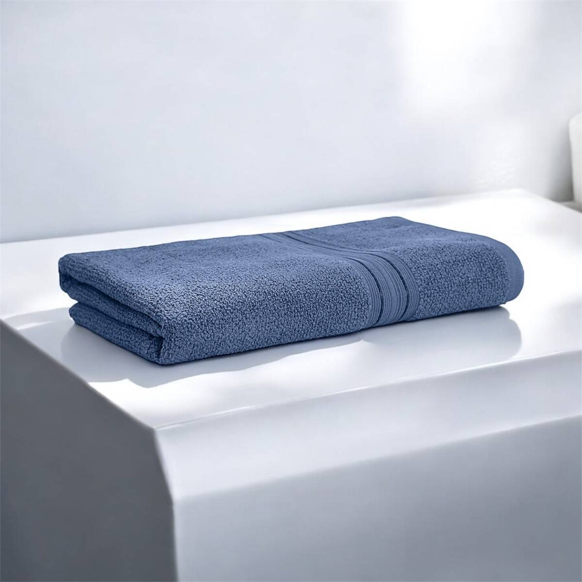 LANE LINEN 100% Cotton Bath Towel - Dusk Blue