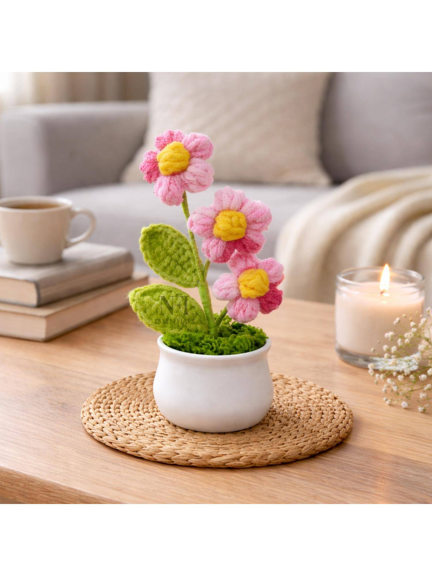 フラワー・リース hkr0820 Buy NFI Essentials Crochet Flowers Pot, Knitted Flower Online