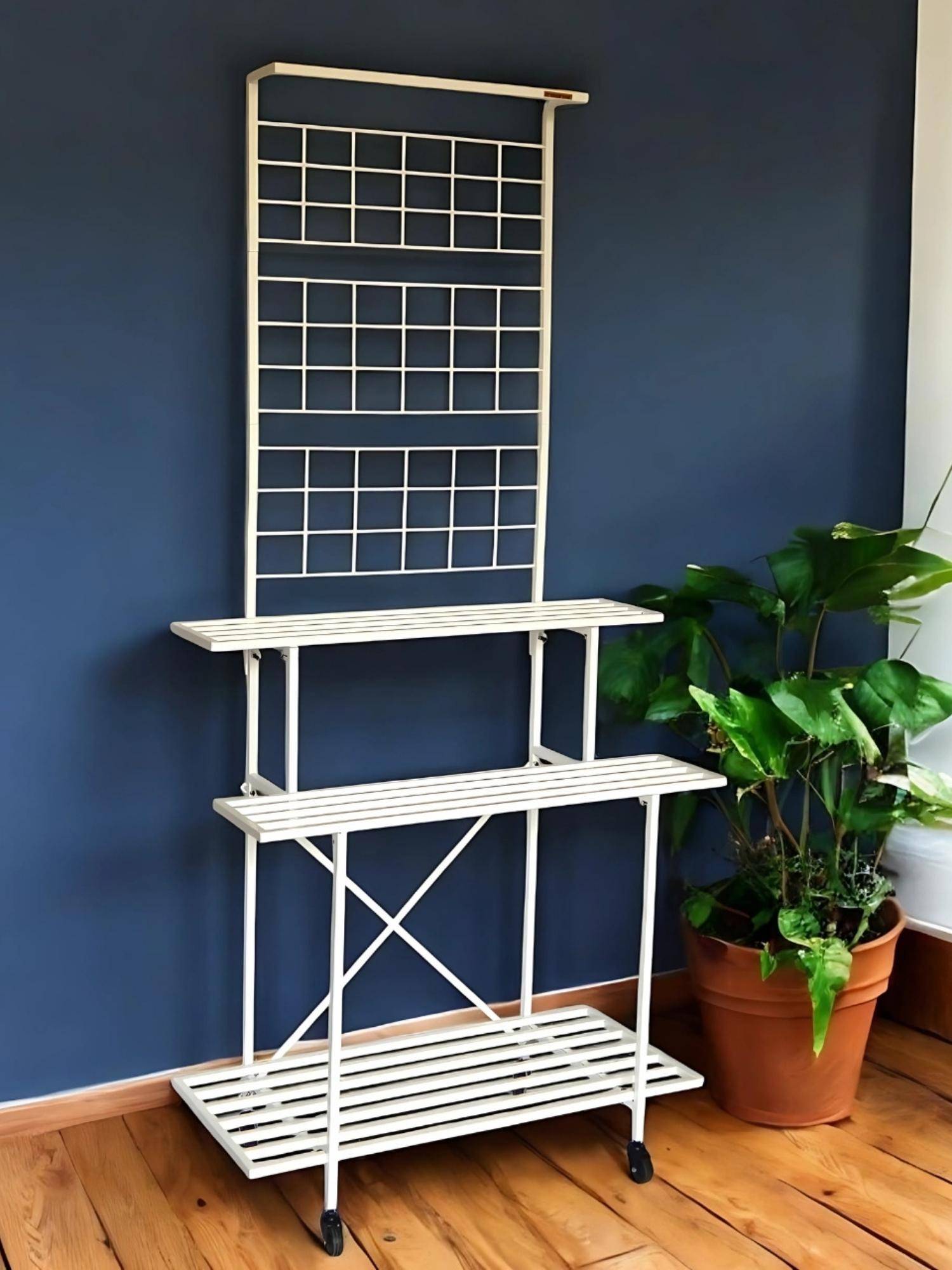 Ecofynd Leon 4-Tier White Metal Plant Stand With Rolling Wheels
