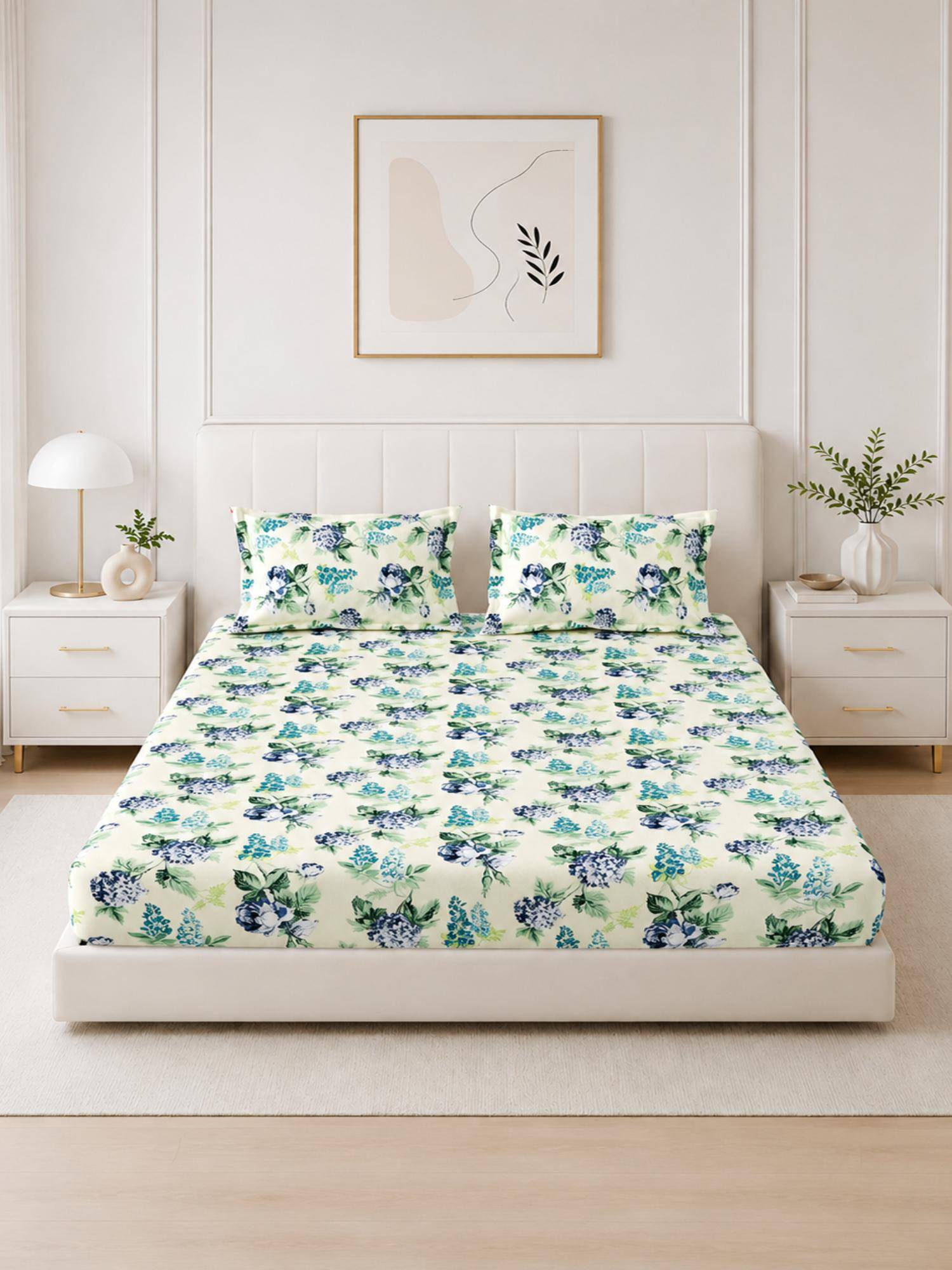 The Home Story Green Cotton King Bedsheet With Pillow Covers (King)