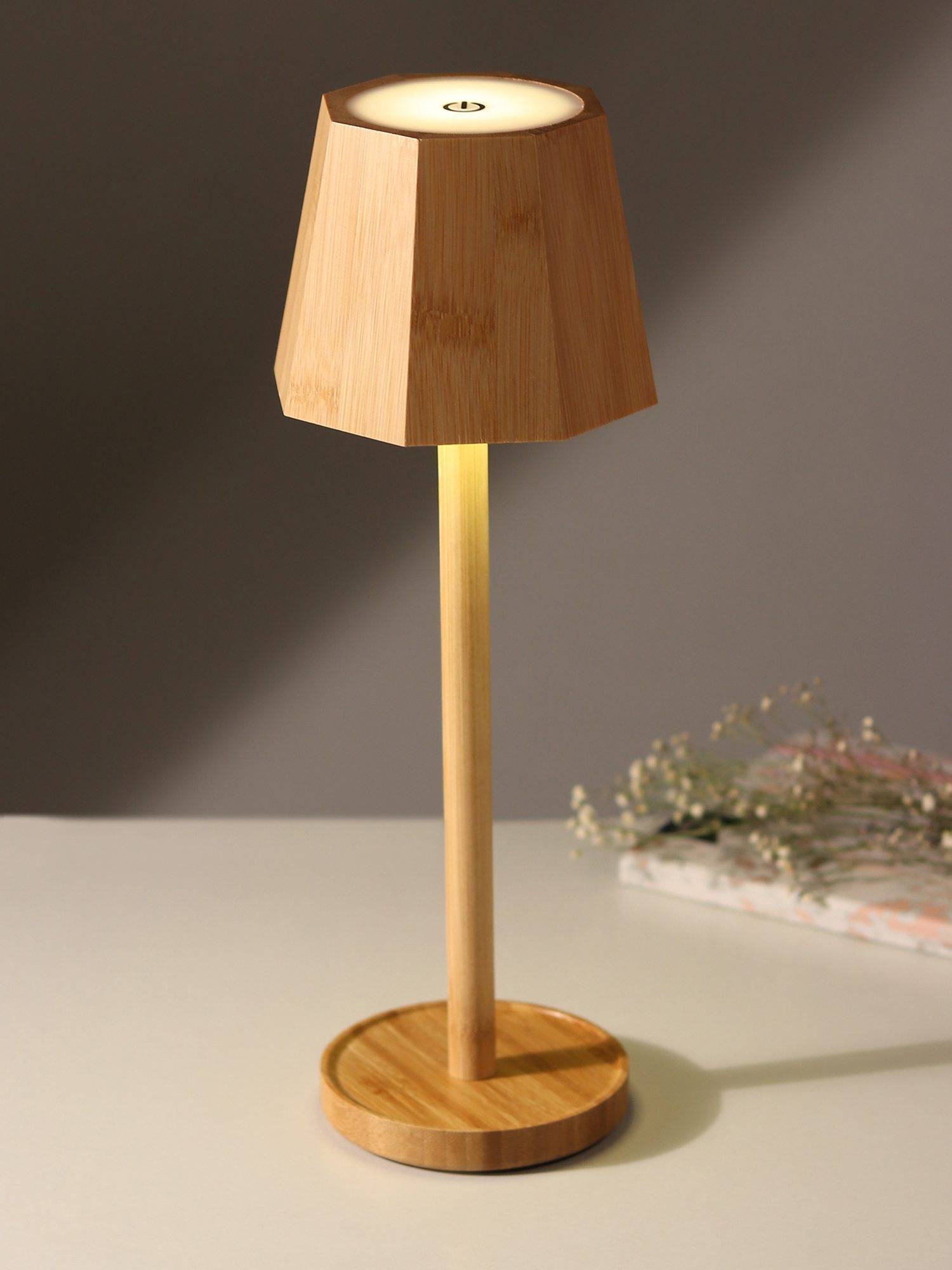 De Maison Decor Tan Ellis Wood Lamp