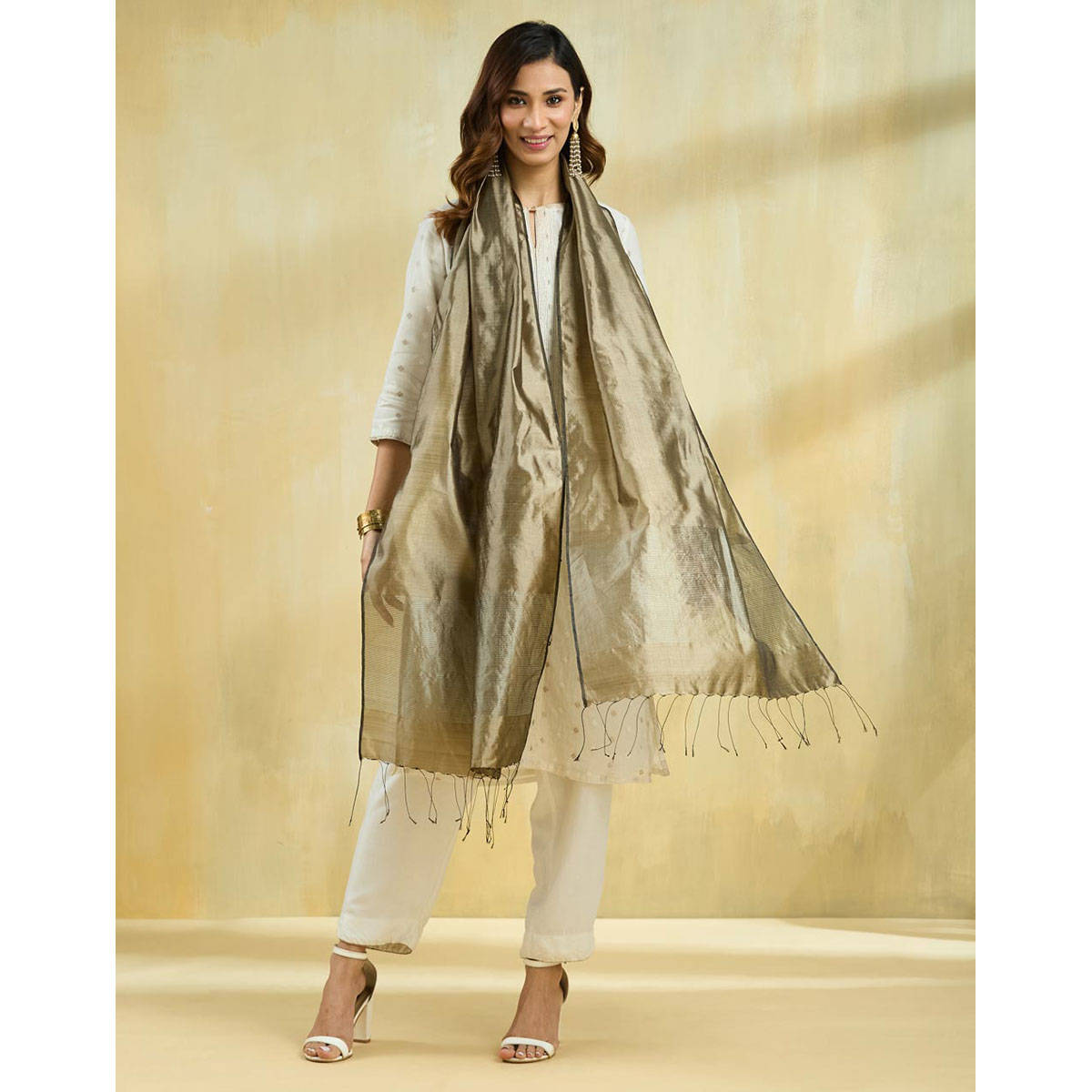 Fabindia Green Silk Hand Woven Stole
