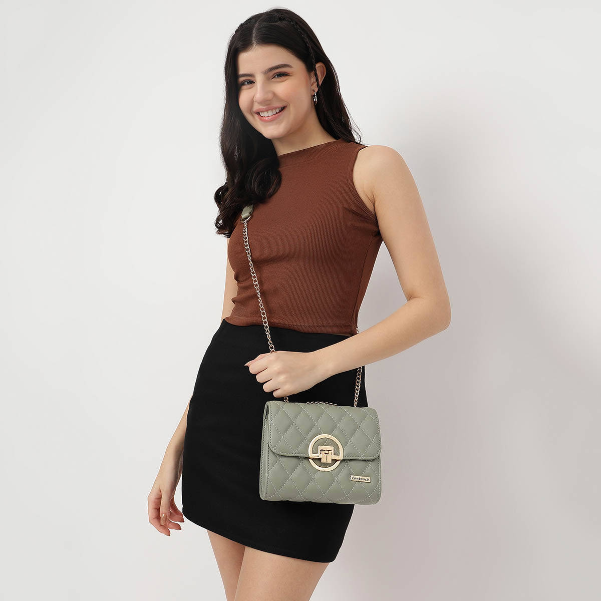 Quilted Sling Bag For Women With Semi Metal Chain Strap And Golden Push Lock
