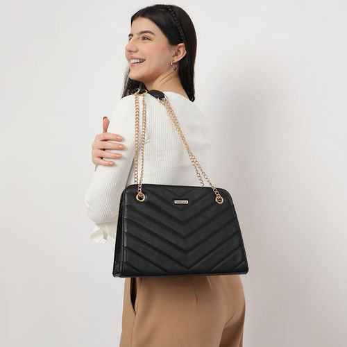 Black Quilted Shoulder Bag With Dual Gold Chain Straps And Zipper  Compartment