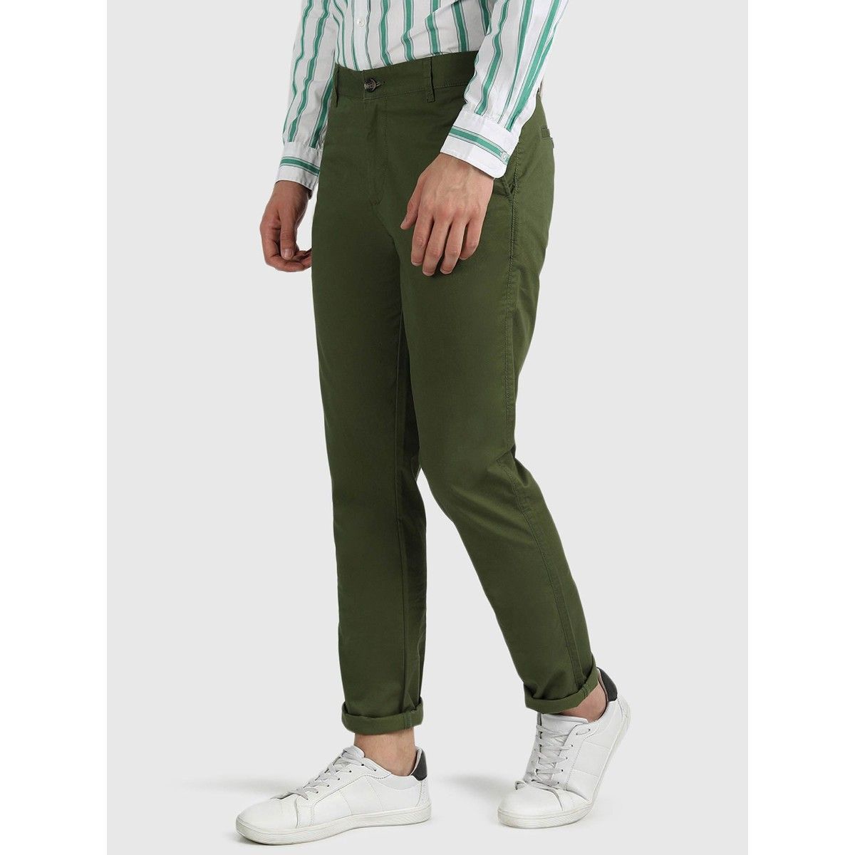 Buy United Colors of Benetton Chinos with dropped crotch 2023 Online |  ZALORA Philippines