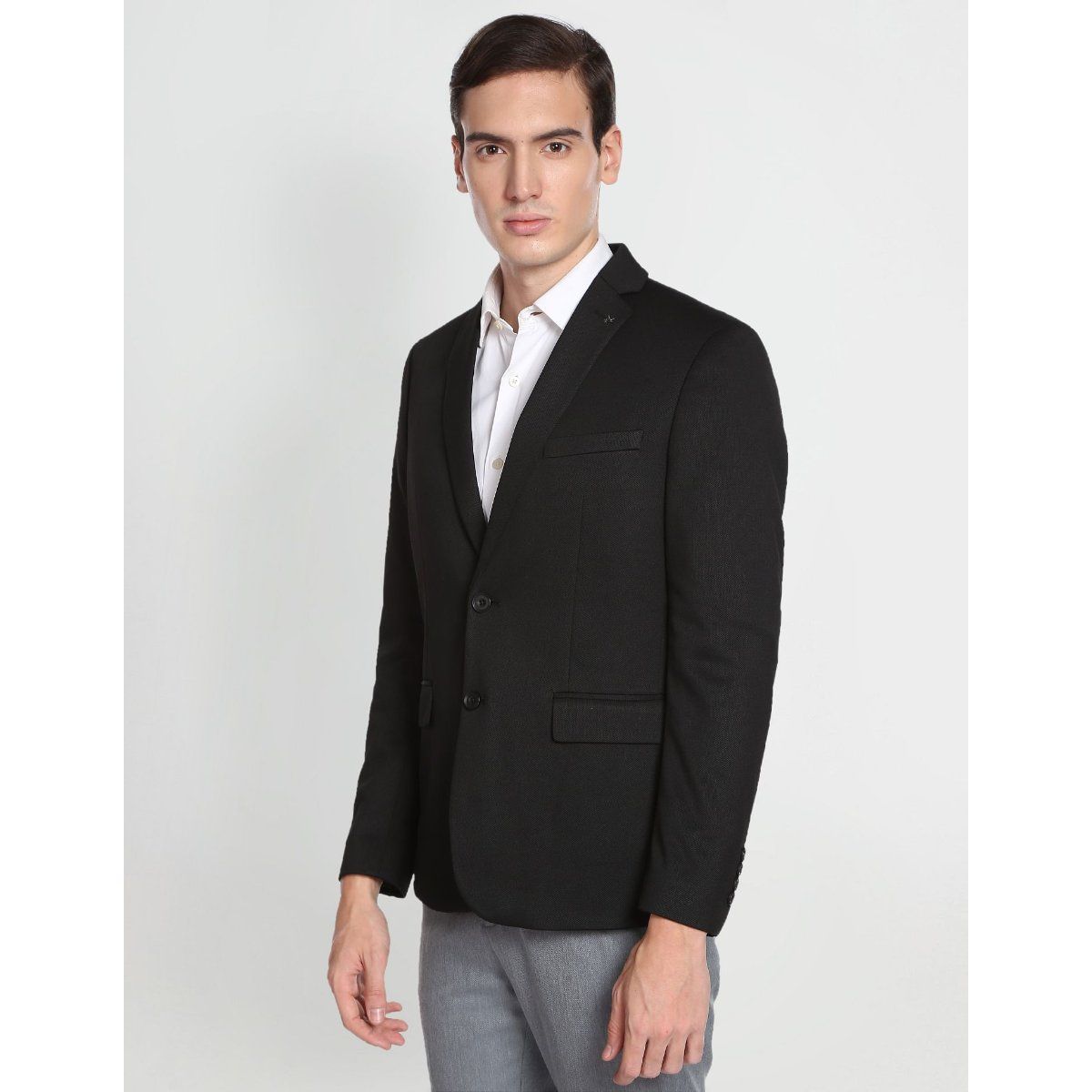 Arrow hot sale black blazer