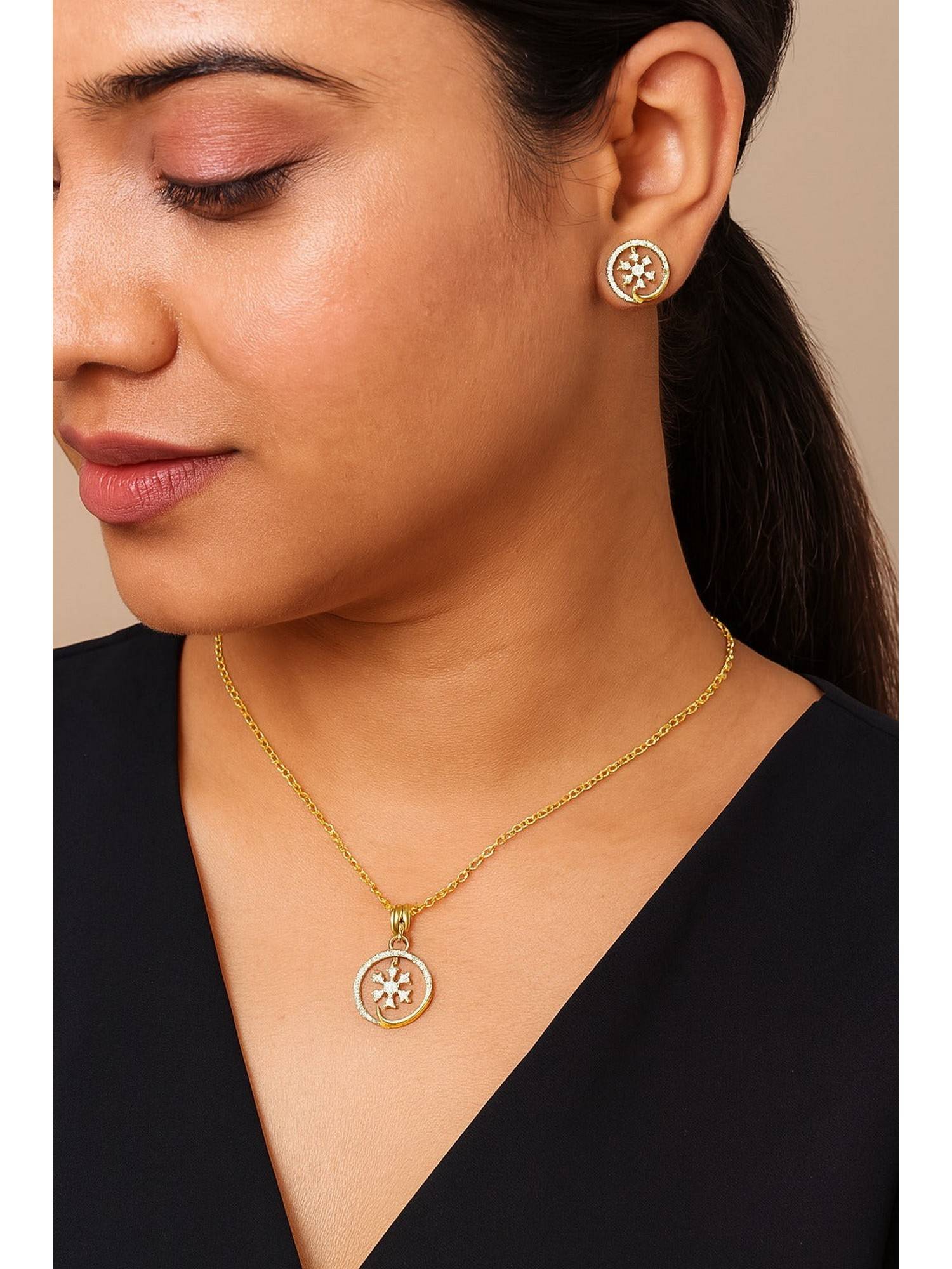 Bdiva Gold Plated Cubic Zirconia Pendant Set