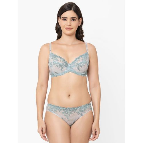 Buy Wacoal Embrace Lace Non Padded Non Wired Bra Blue online