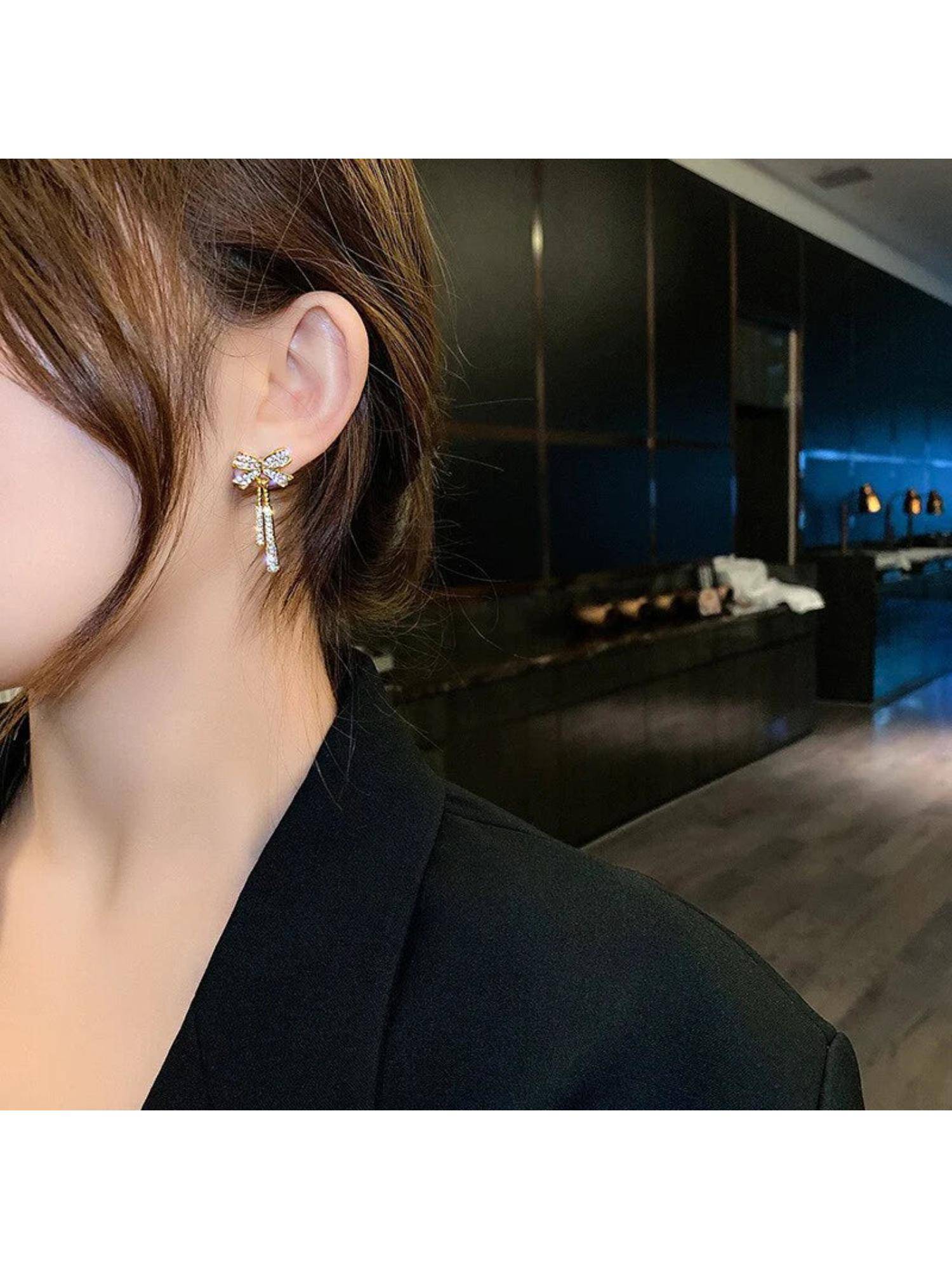 Salty Gold Shine Ribbon Bow Earrings