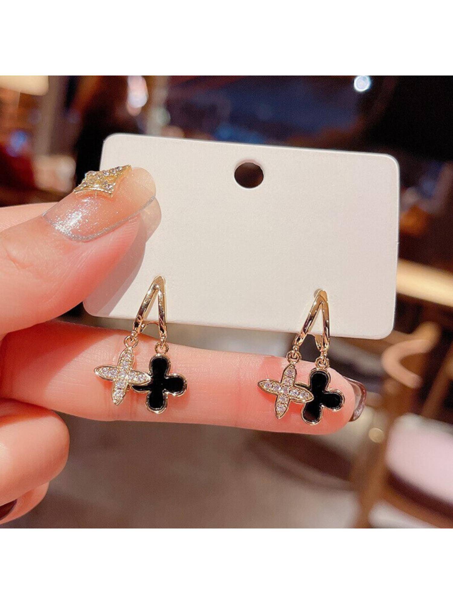 Salty Aureate Clover Whispers Earrings