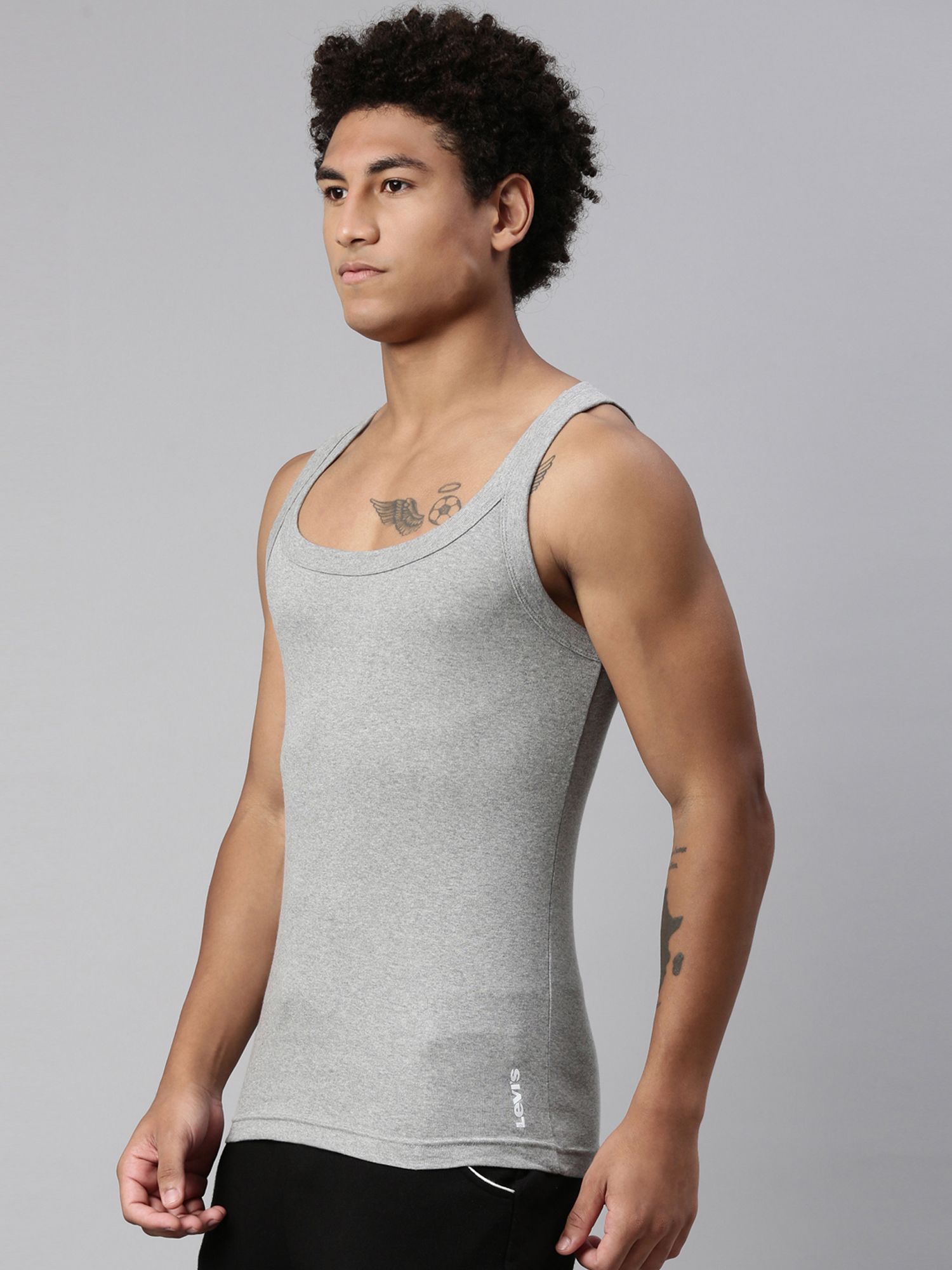 Buy Levi s 015 Sports Vest for Men with Branding Comfort Smartskin Technology Light Grey Online