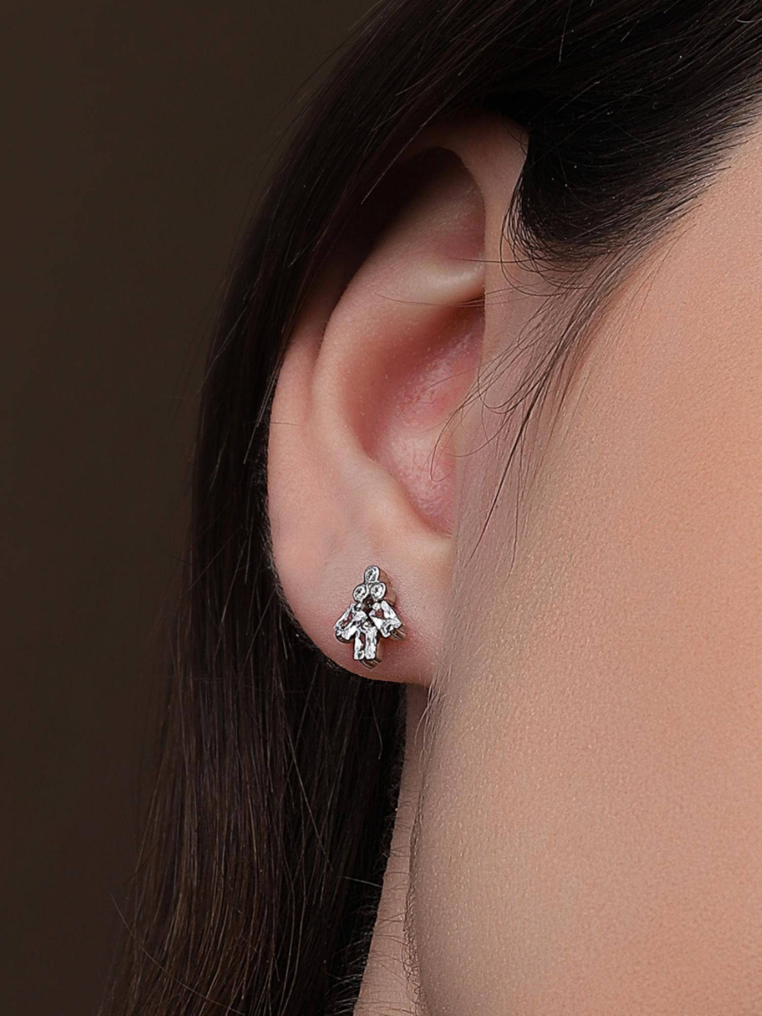 Boldiful Vivid Helix 925 Sterling Silver Baguette Cut Studs