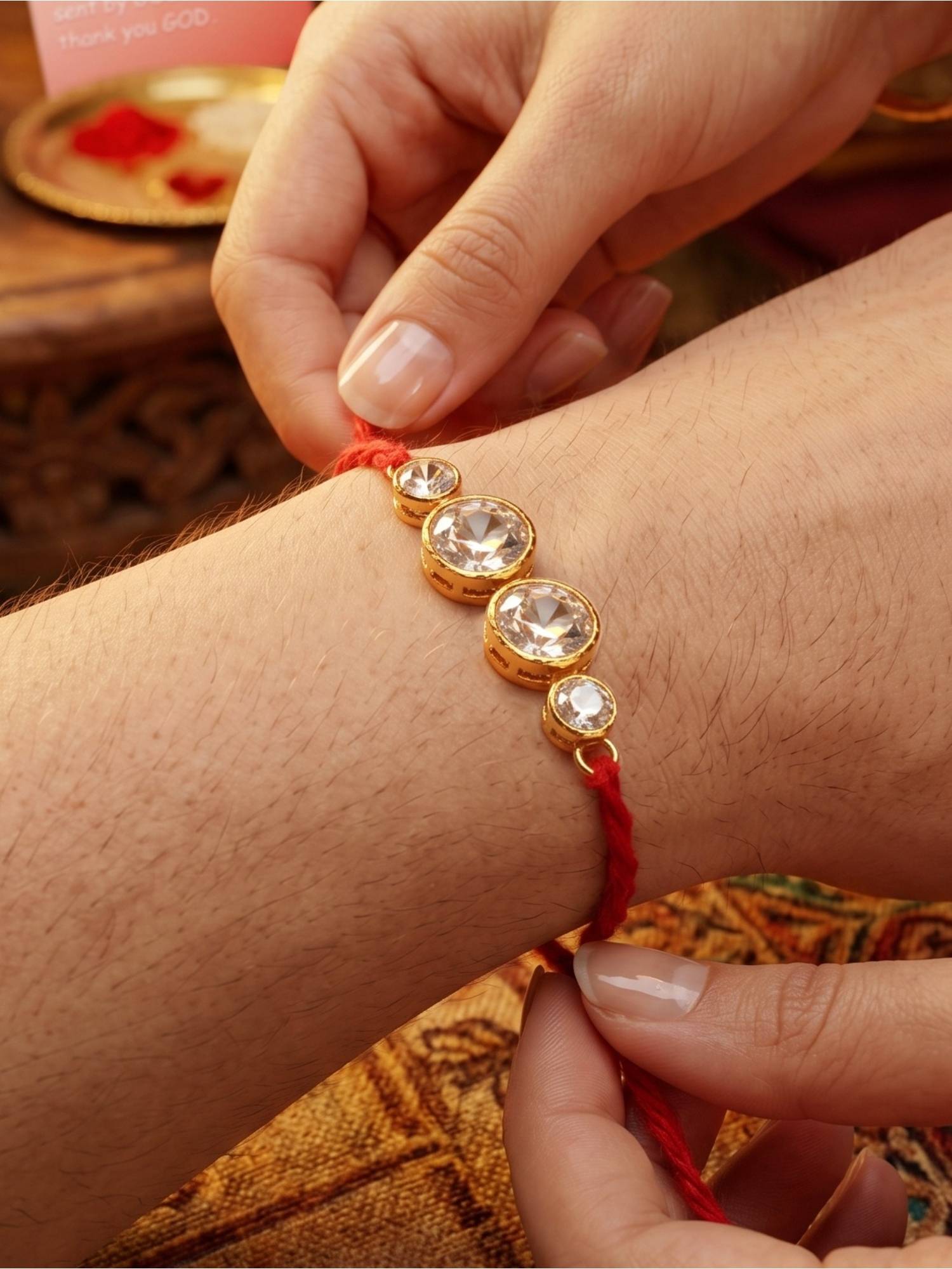 LUCKY JEWELLERY Rakhi for Bhaiya/Bhabhi Red Thread Raksha Bandhan Rakhi (Pack of 1)