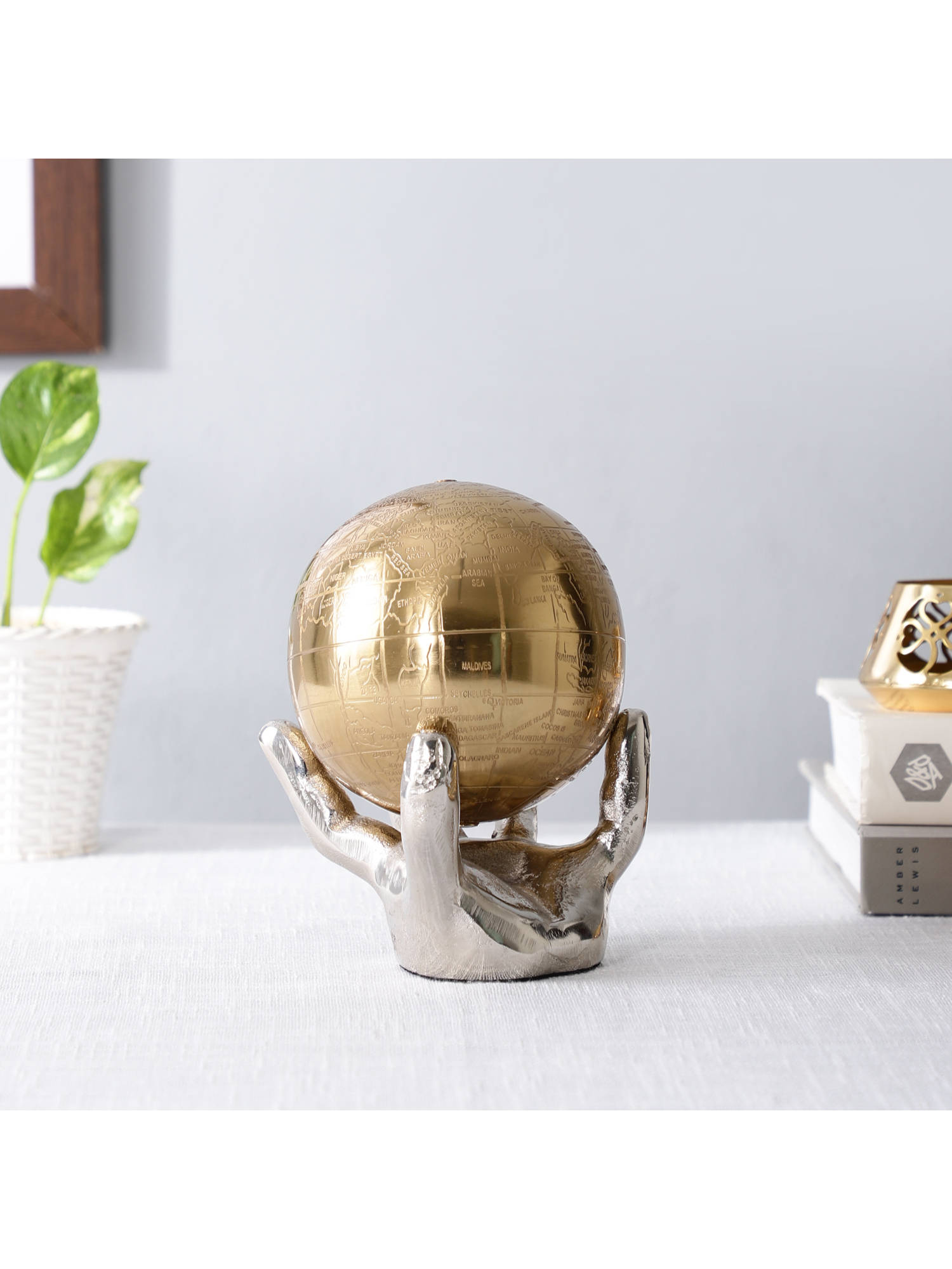 De Maison Decor Silver Celestial Grip Art Deco Globe