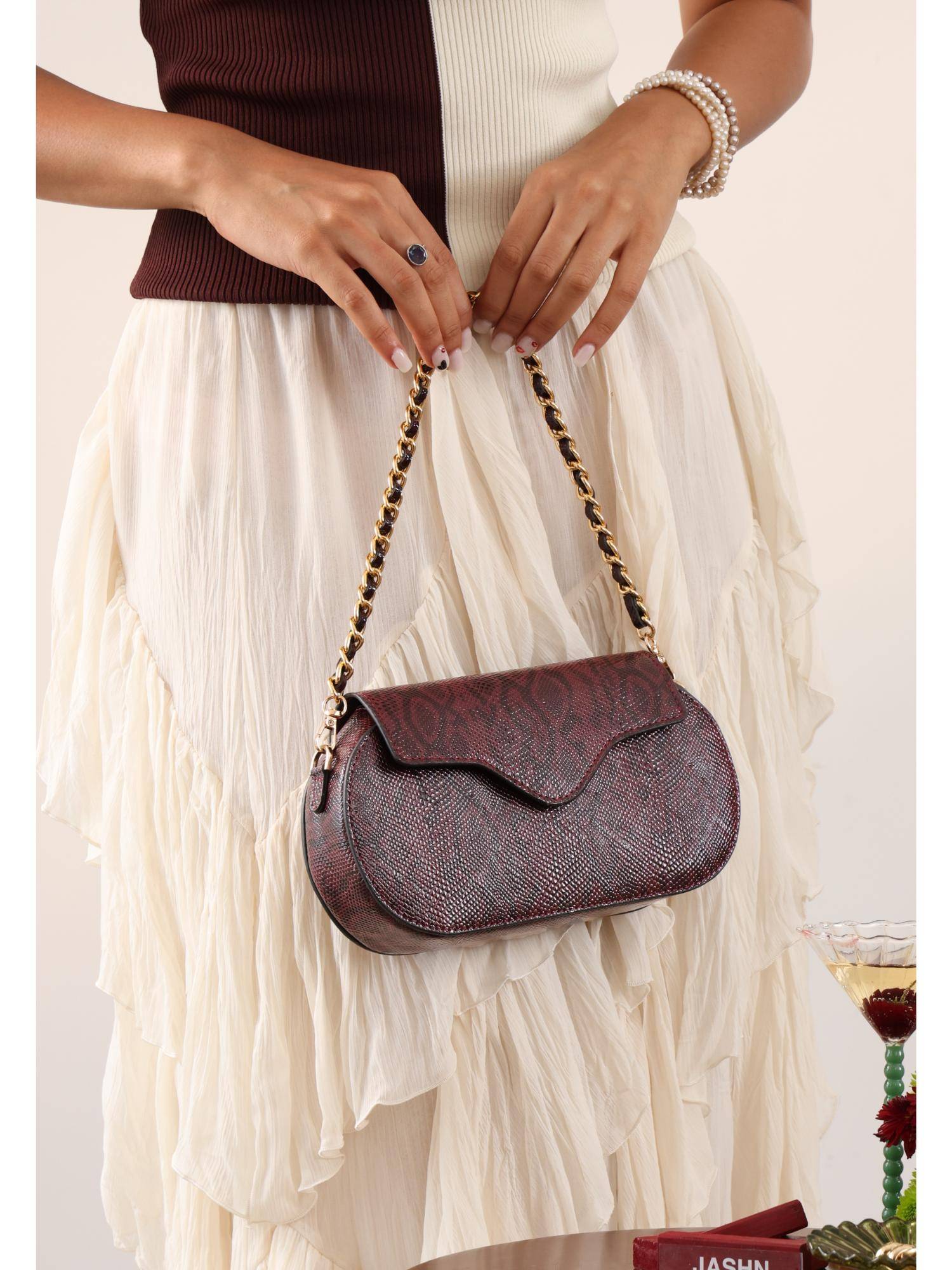 THE GUSTO Blaze Textured Clutch Bag - Wine (S)
