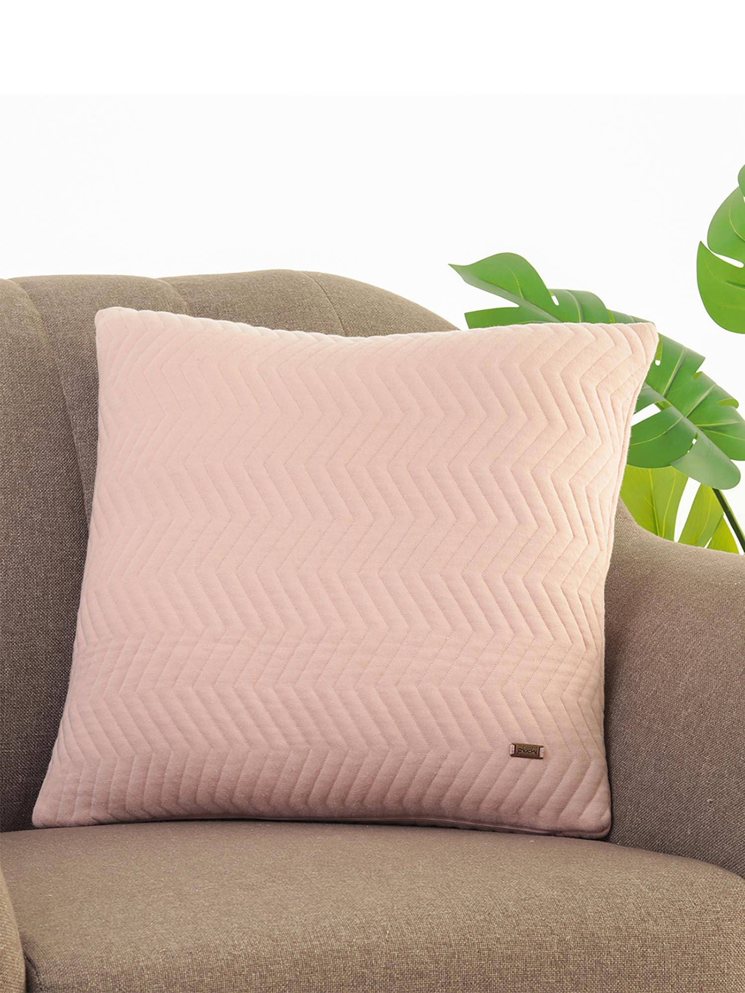 PLUCHI Zig Zag Cameo Pink & Natural Cotton Knitted Quilted 18 x 18 Inches Cushion Cover
