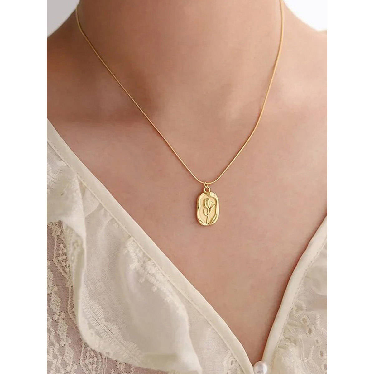 Designs & You Gold Plated White Anti Tarnish Rose Themed Pendant Necklace