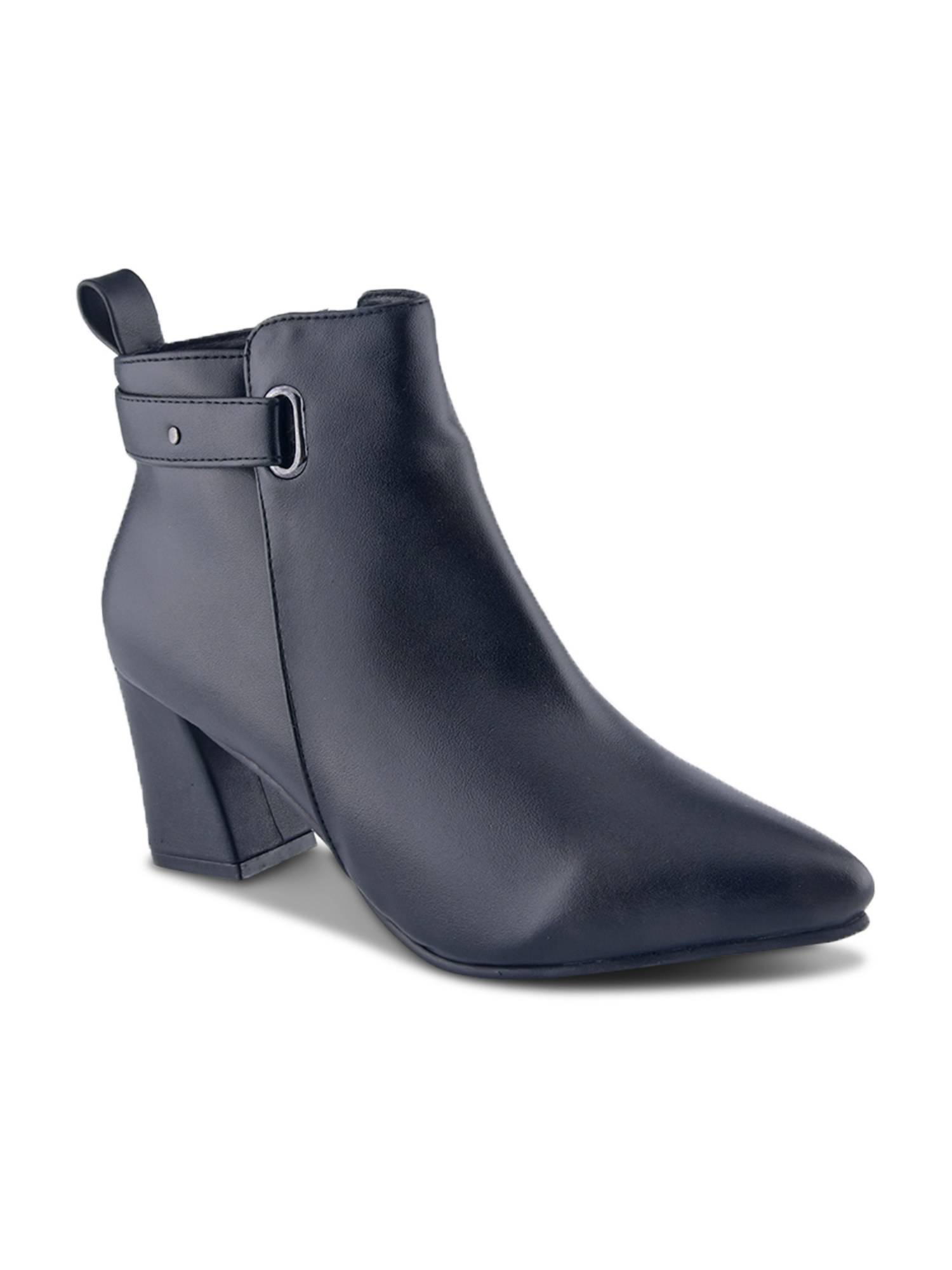 shu♡ Buy SHUZ TOUCH Women Black Buckle Strap Casual Boots Online
