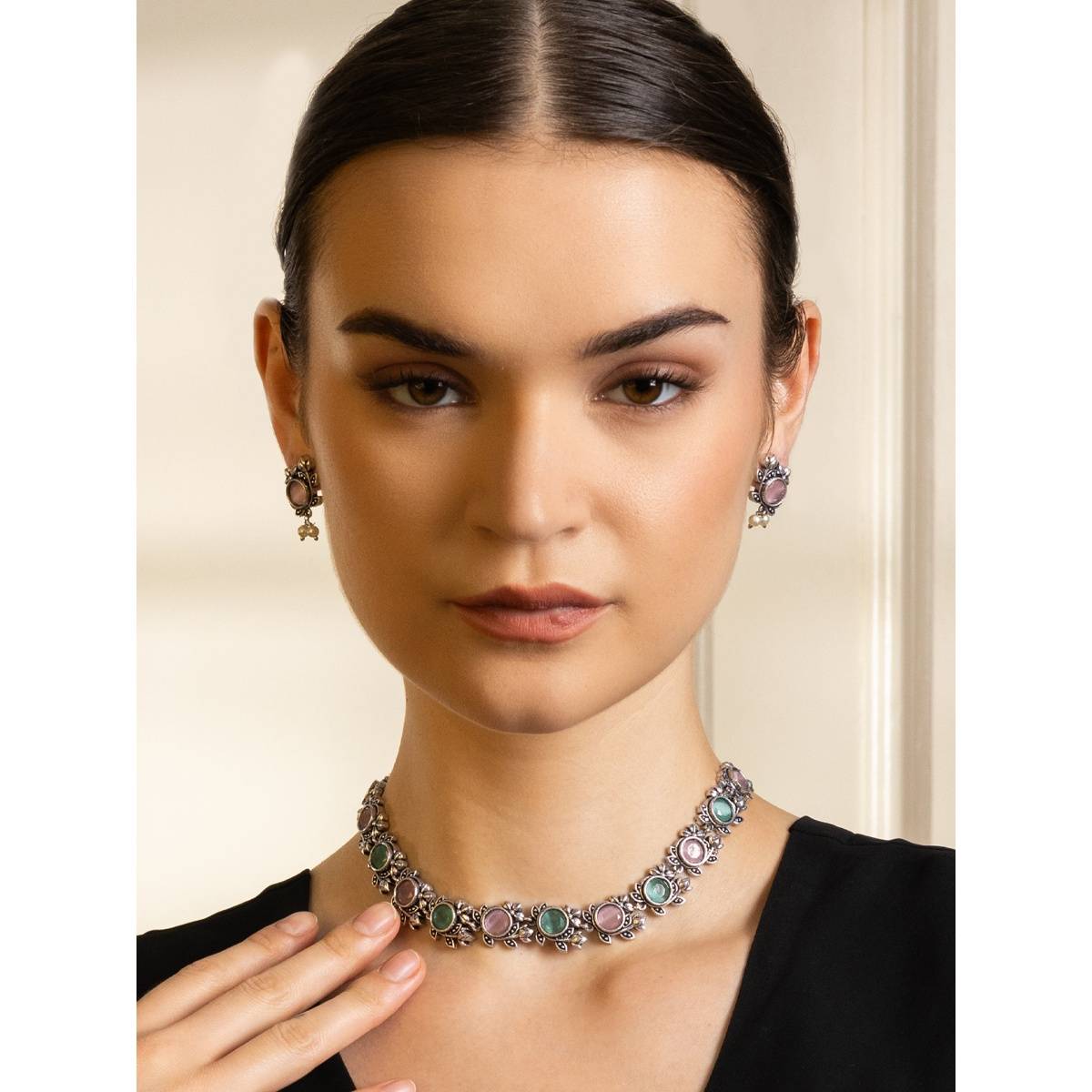 PANASH Stones Studded and Beaded Jewellery Set