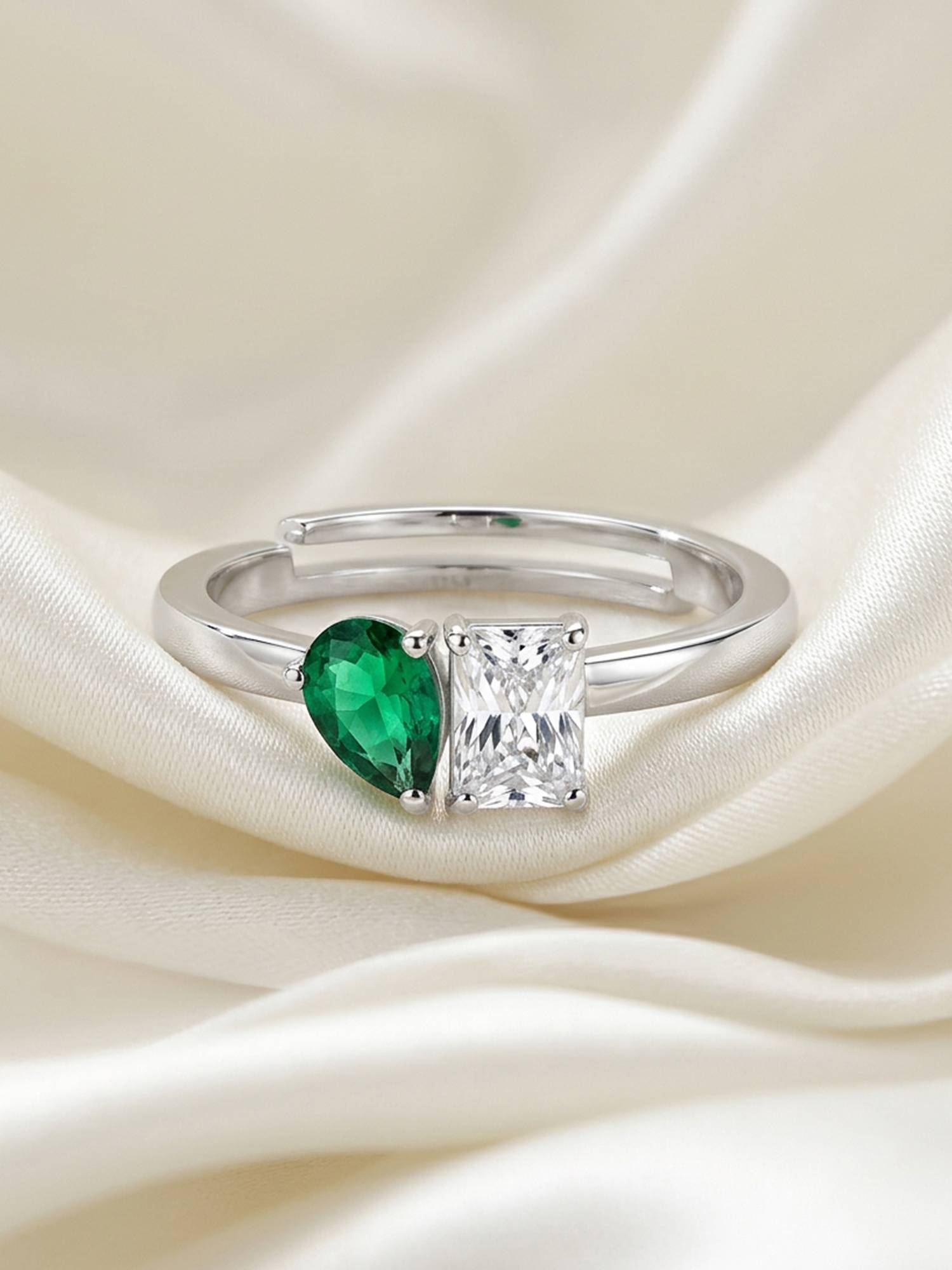 Ornate Jewels 925 Silver Rhodium Plated Green Emerald Twilight Sparkle Ring for Women & Girls