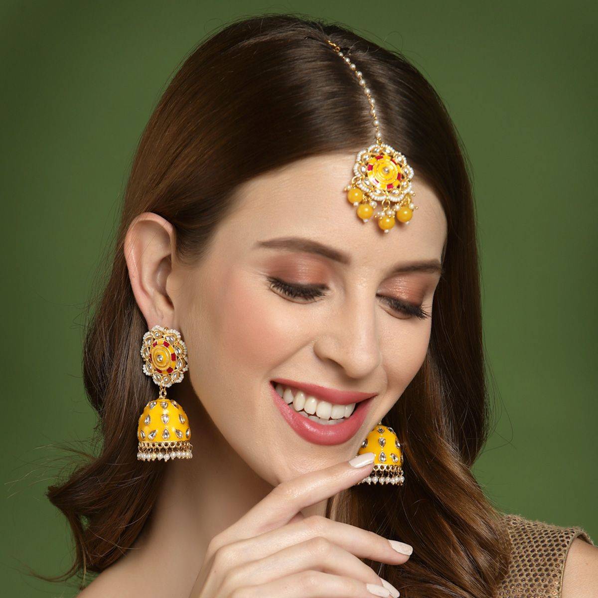 PANASH Yellow Gold Toned Kundan Meenakari Handcrafted Tikka with Earrings (Set of 2)