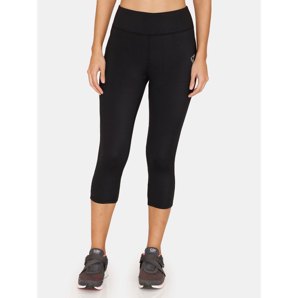 Buy Zelocity Mid Rise Capri - Jet Black at Rs.599 online