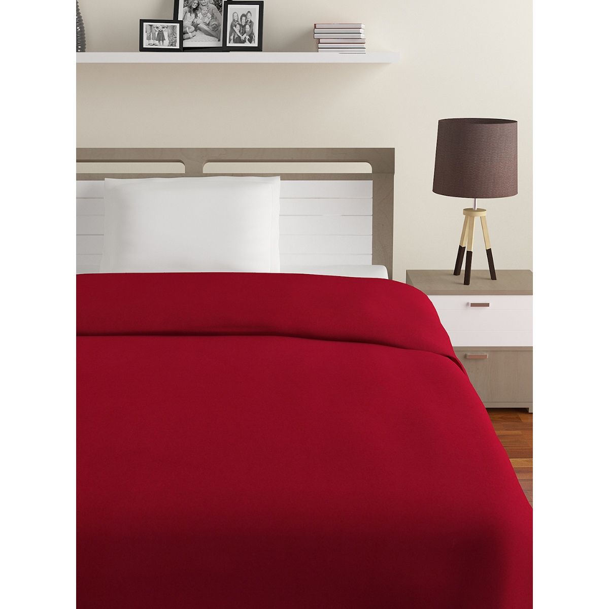 Bombay Dyeing 287 GSM 100 Polyester Maroon All Season Single Blanket