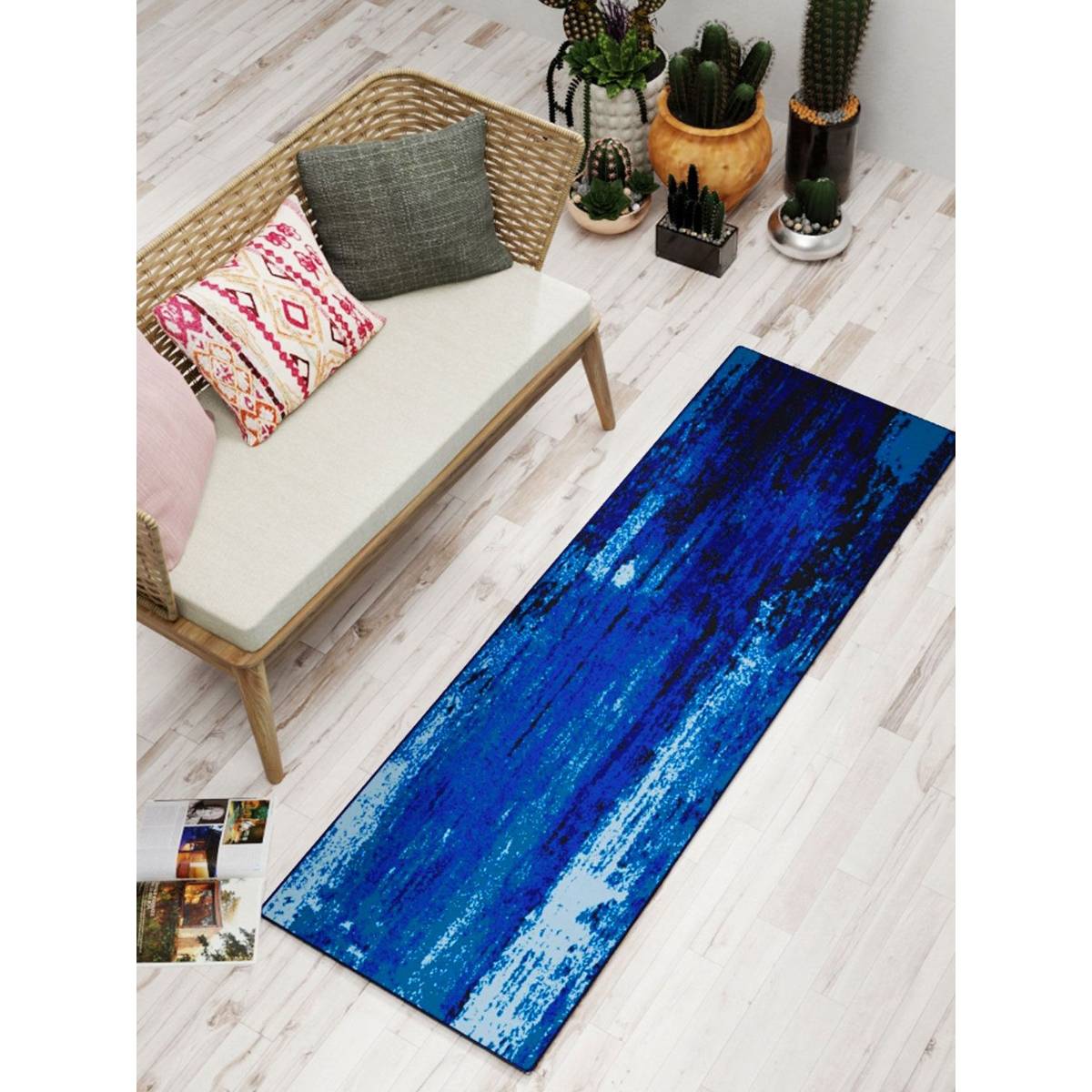 BIANCA Matuzi 2 X 5 Ft Area Rug Blue