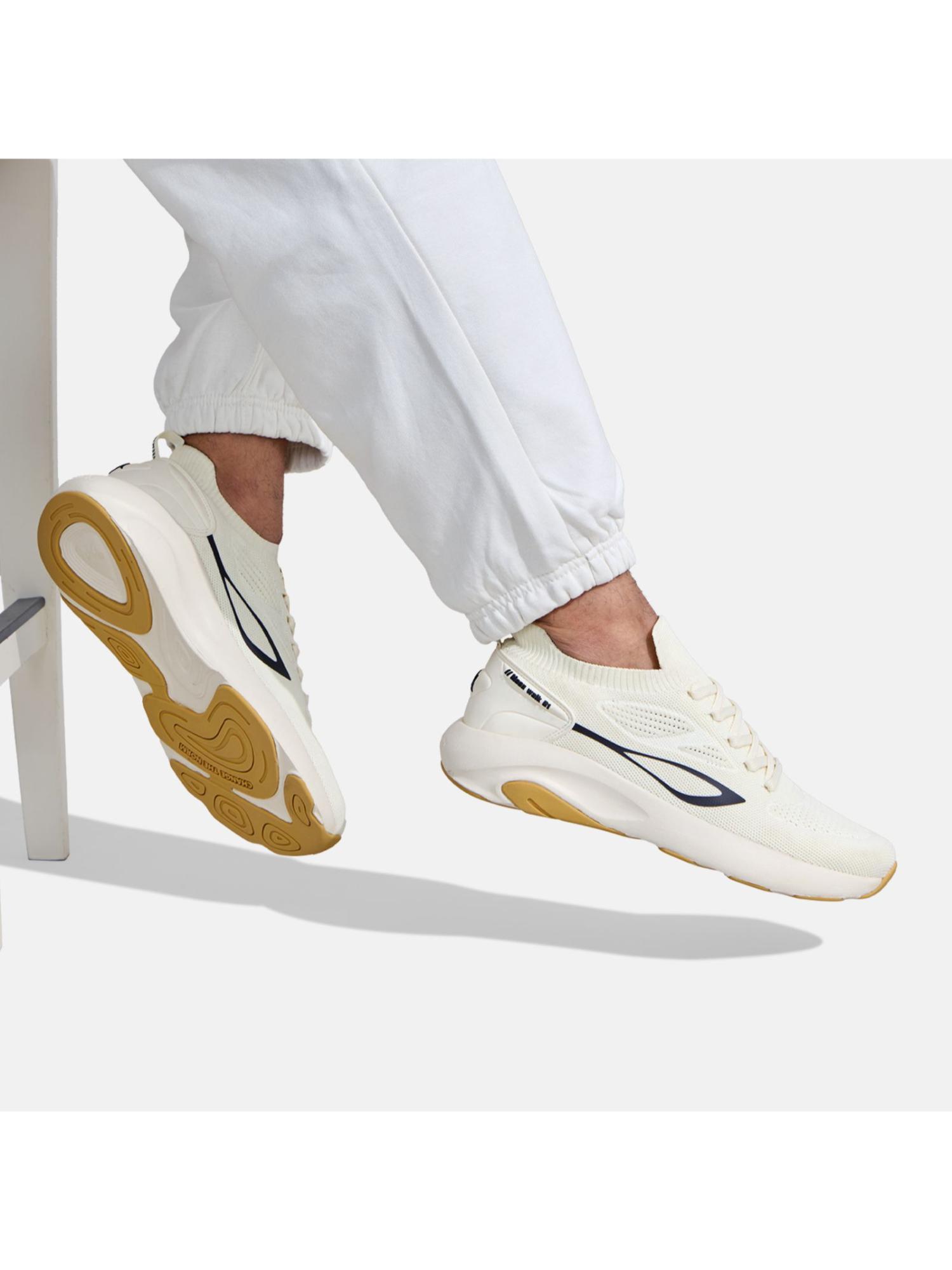 ステファン・マーチンエアー、【White Sand Beech】 Buy Neeman's Mens Off White Begin Walk Lite Sneakers Online