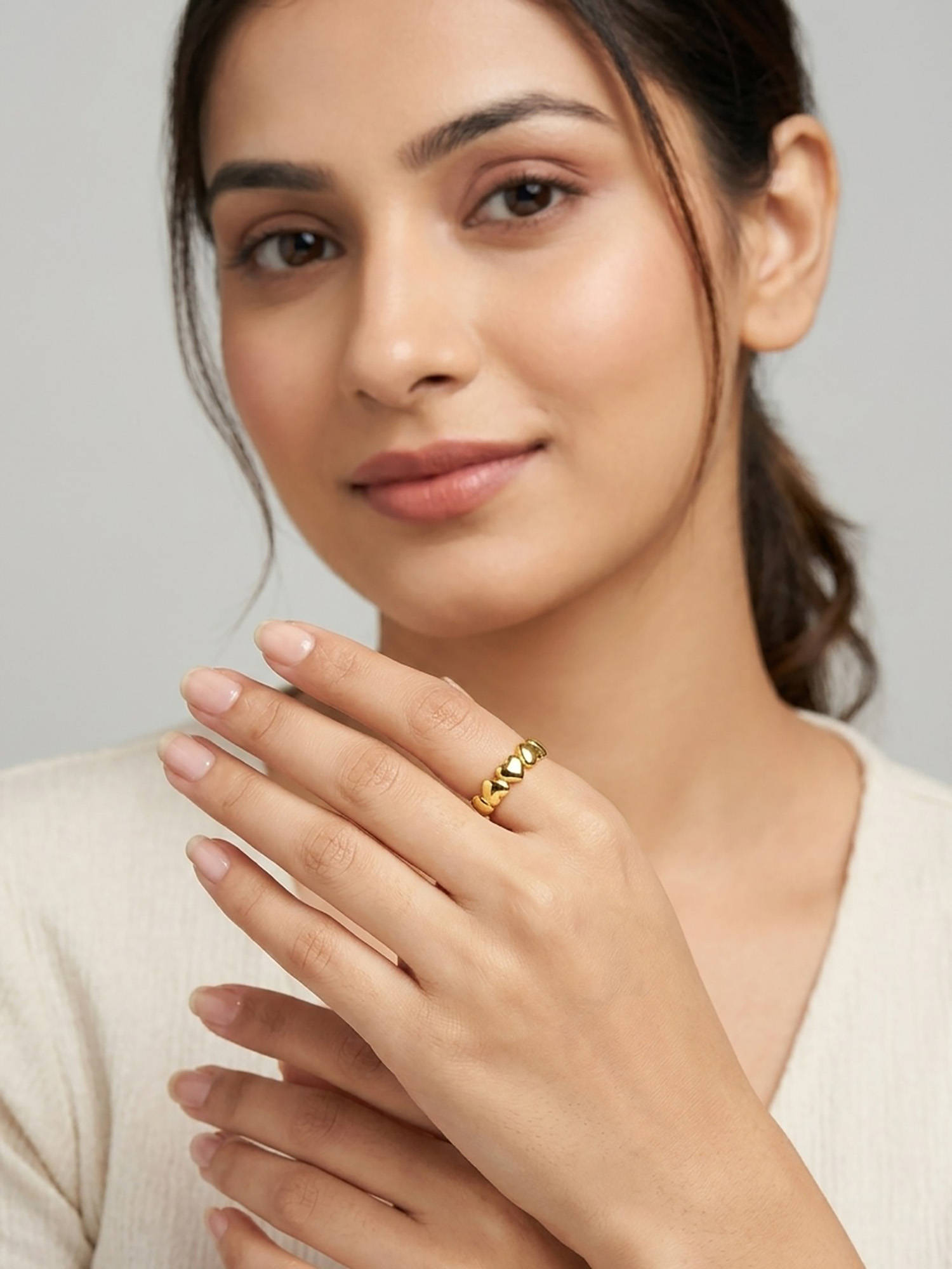 RACHIVA 18K Gold Plated Polished Heart Eternity Band Ring