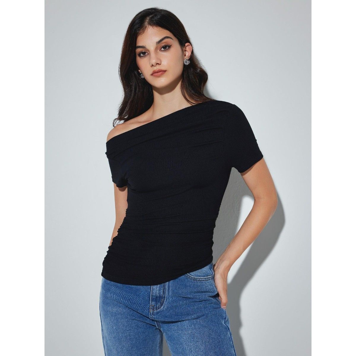 ruched short sleeve top