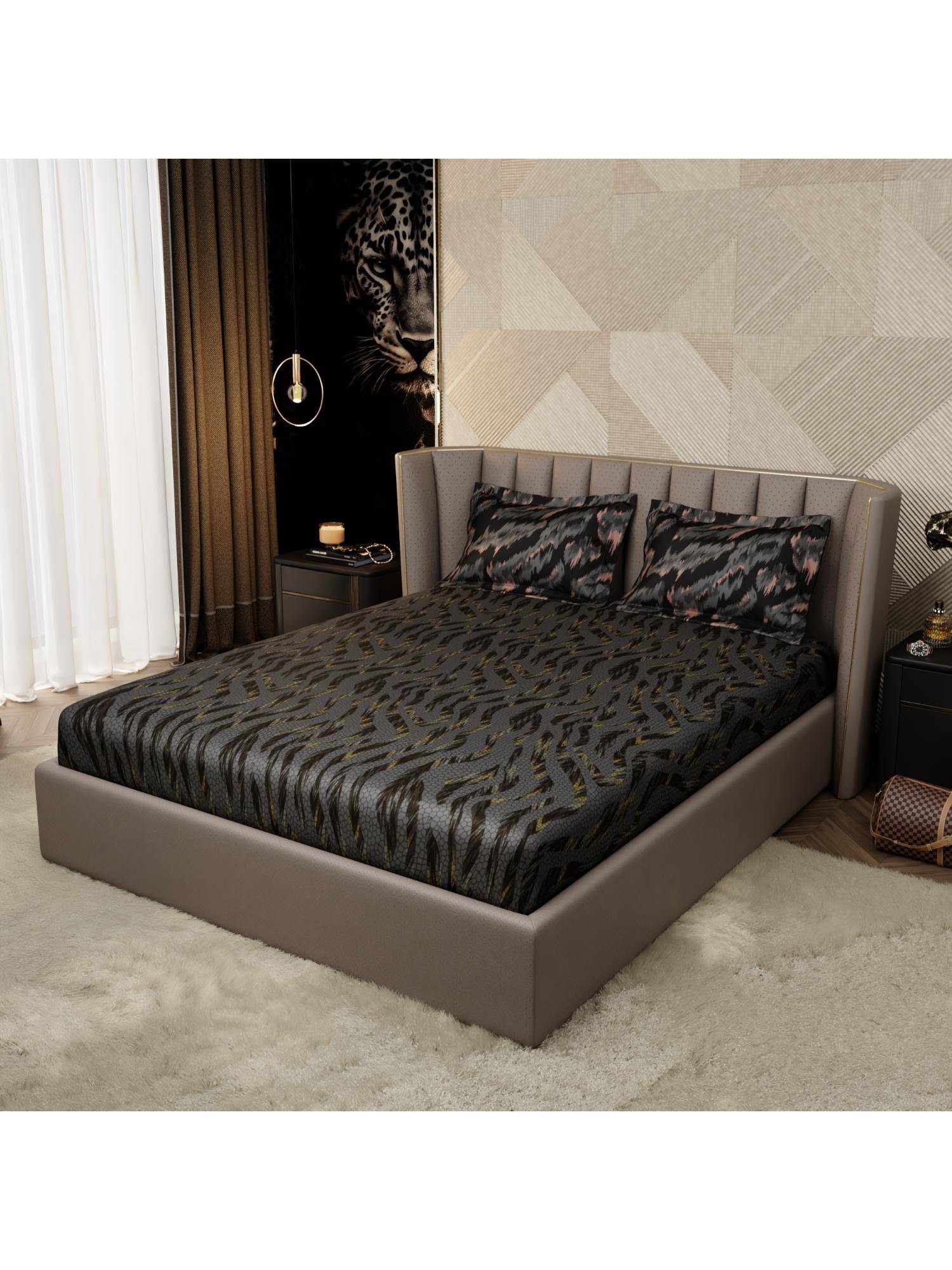 Stoa Paris Untamed Moonlit Rustle Enrich Printed King Fitted Bedsheet With 2 Pillow Covers