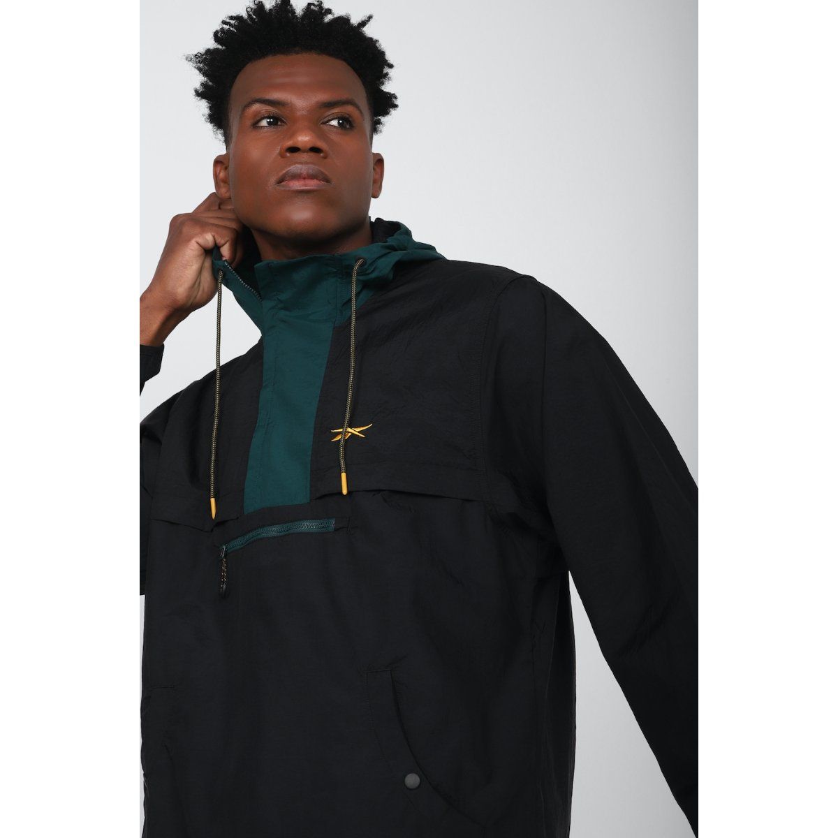 Buy Reebok Mens Fitness Ts Ltwt Woven Anorak Hoodie Online