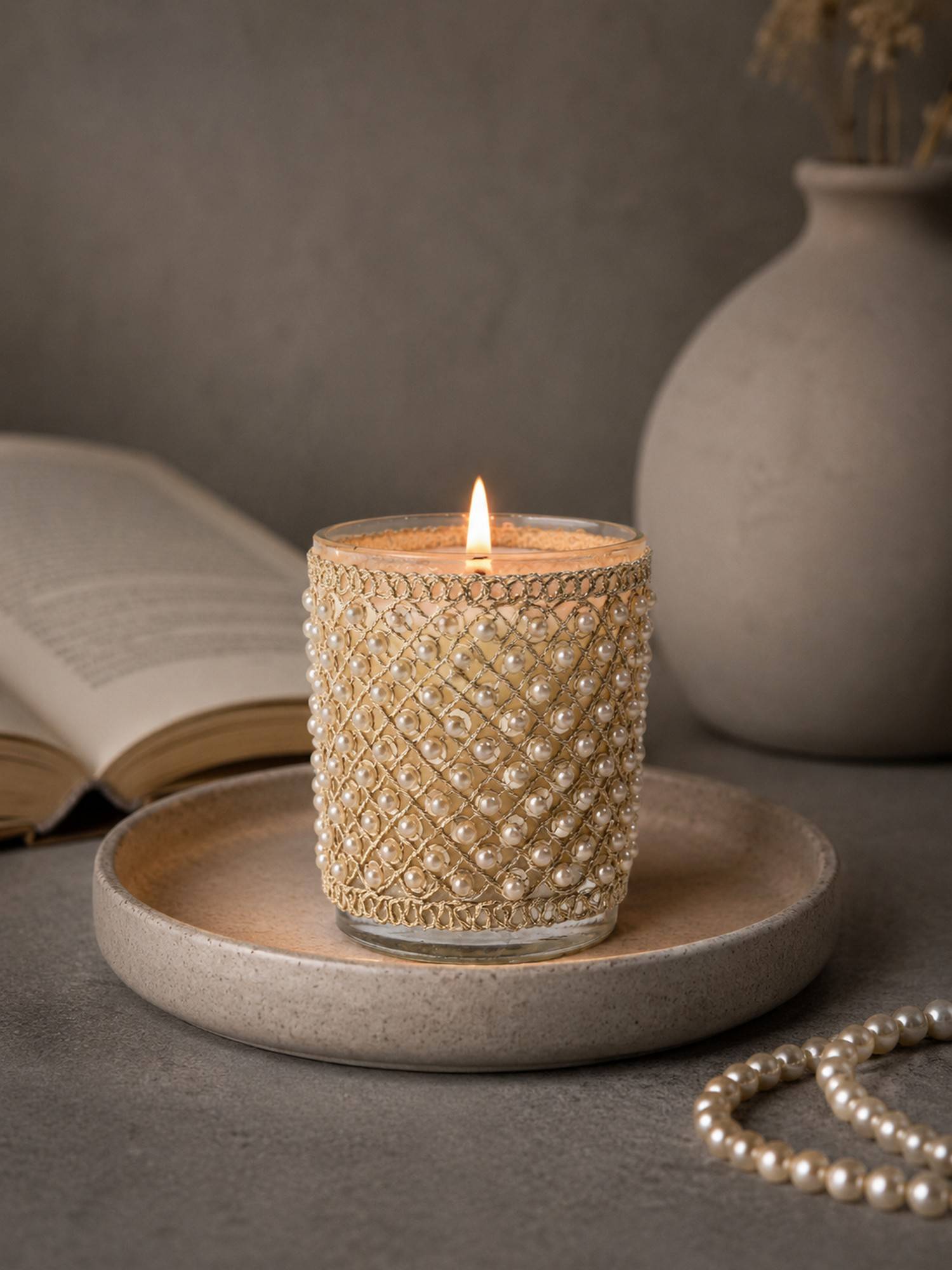 Rad Living Noor Lily Rose Scented Candle
