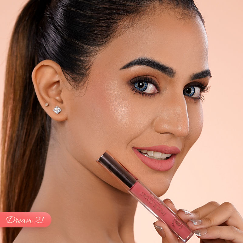 Buy Parul Garg Beauty Featherlite Matte Liquid Lipstick Online