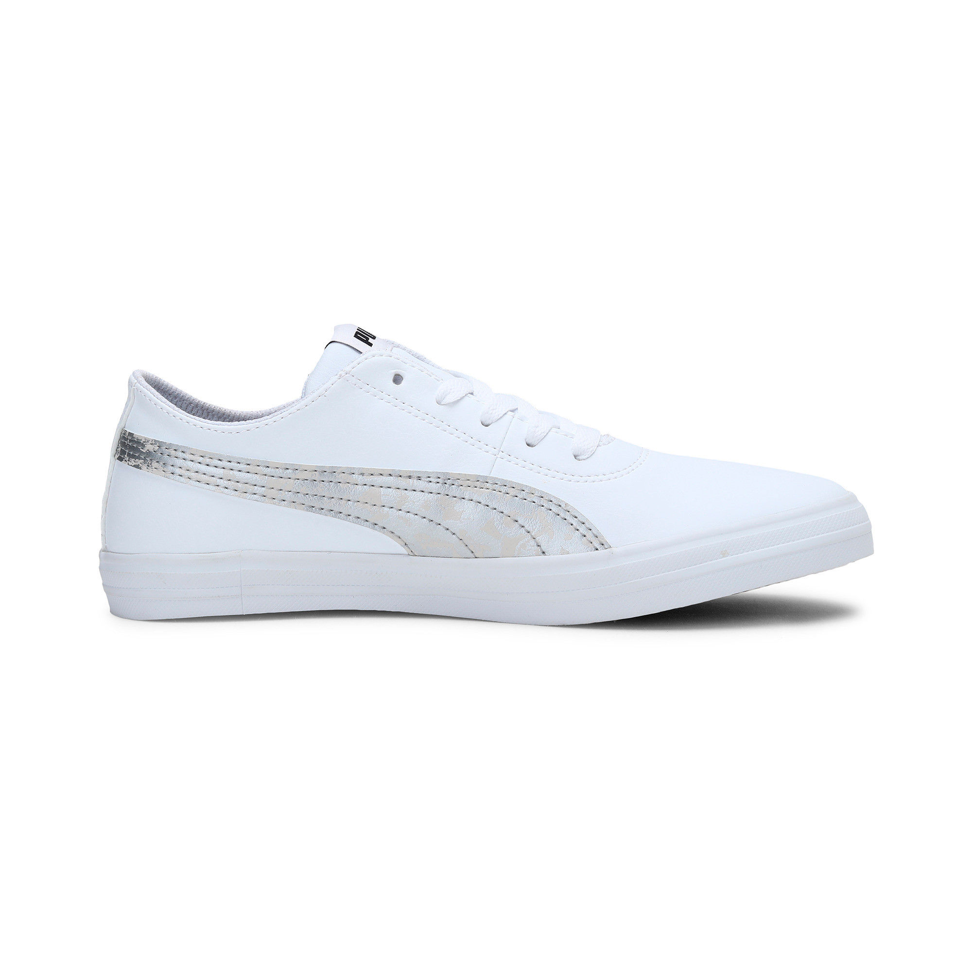 Puma men store white urban sneakers