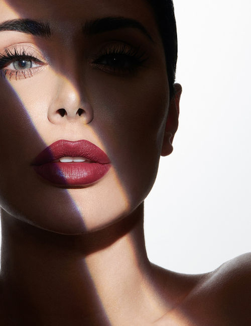 Huda Beauty Power Bullet Matte Lipstick Buy Huda Beauty Power Bullet Matte Lipstick Online At Best Price In India Nykaa