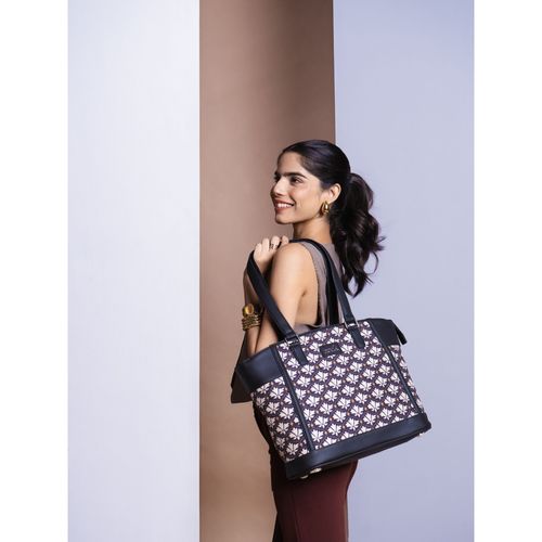 Oriflame Cosmetics Aquarian Weekender Oriflame Deals Oriflame