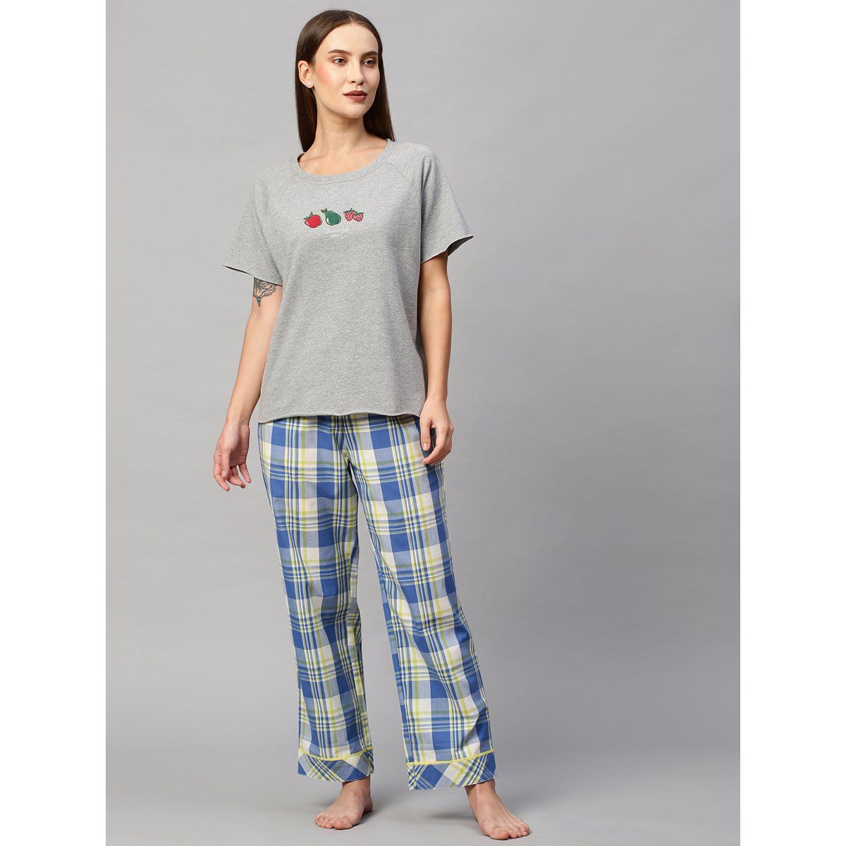 WOMENS FLANNEL PAJAMAS LONG SLEEVE  UNIQLO IN