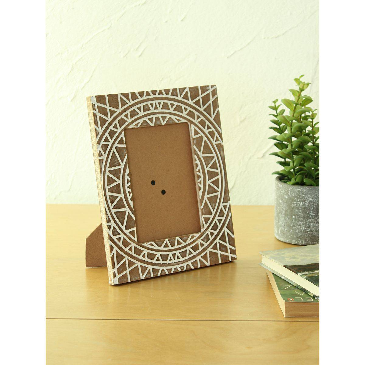 House This Tura Photo Frame