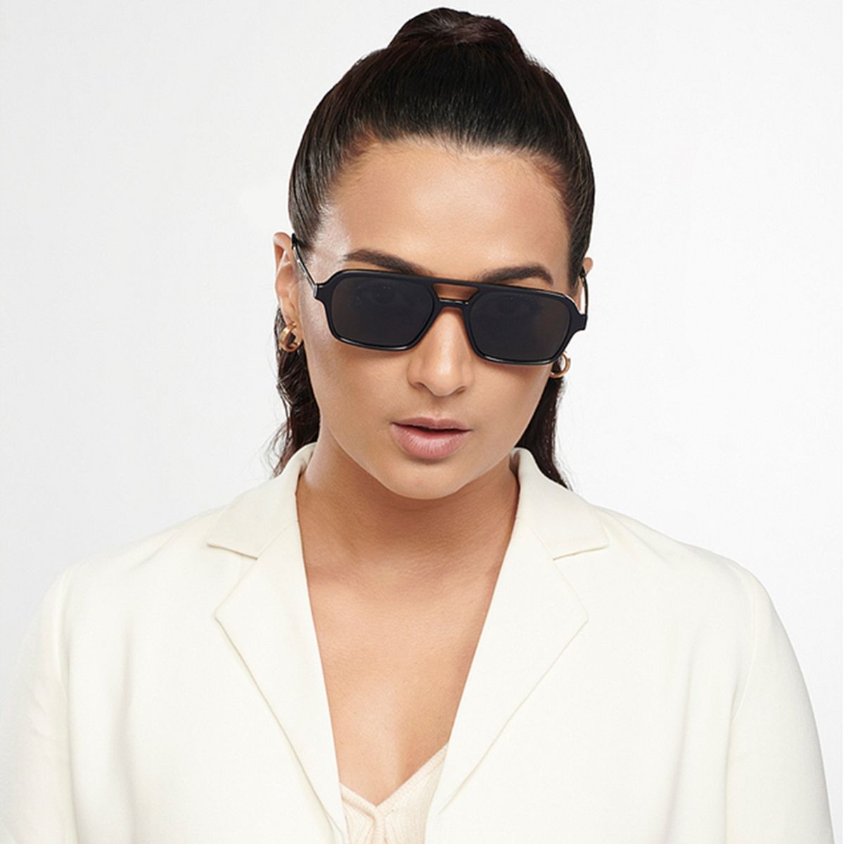 Vincent Chase By Lenskart Black Large Shield Sunglasses VC S15032