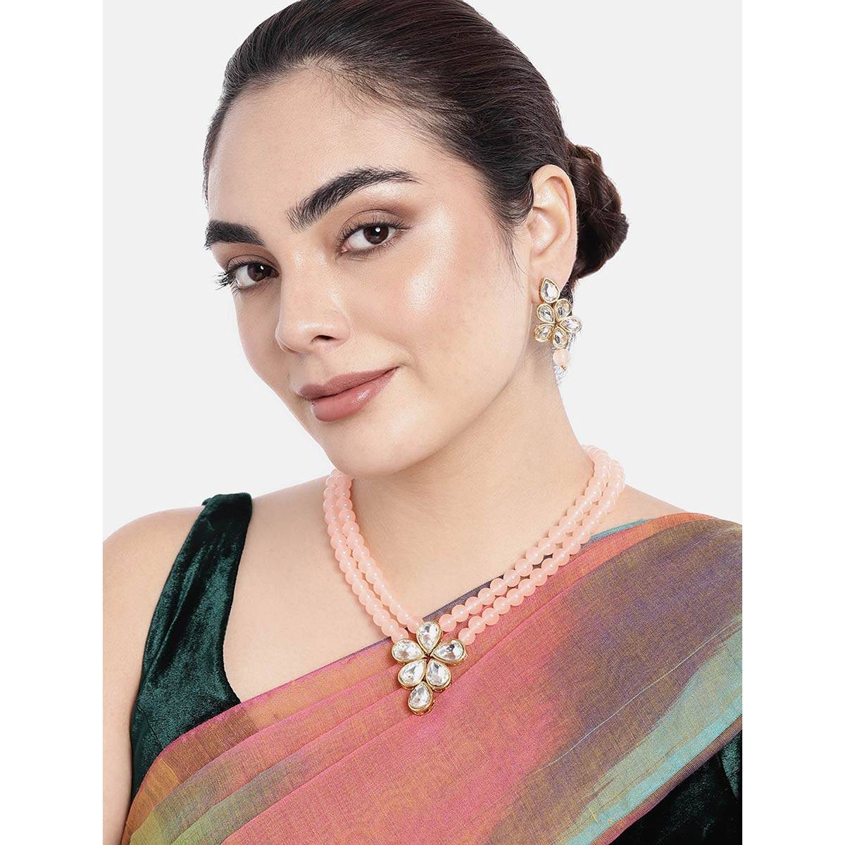 Peora Gold Plated Kundan Pearls Necklace Earring Maangtikka Traditiona Jewellery Set