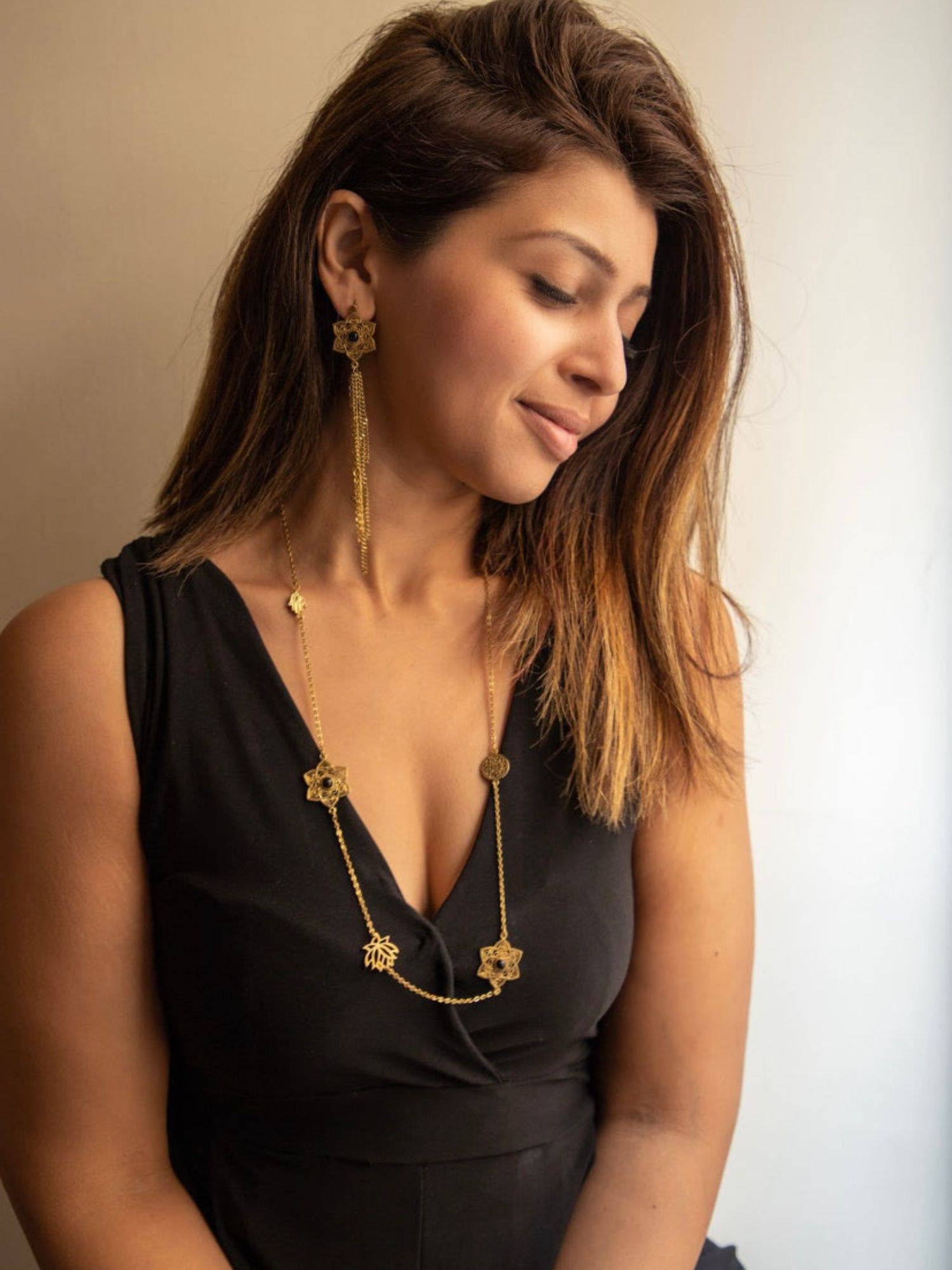 SOUL WORKS Black Onyx Mandala Long Charm Necklace