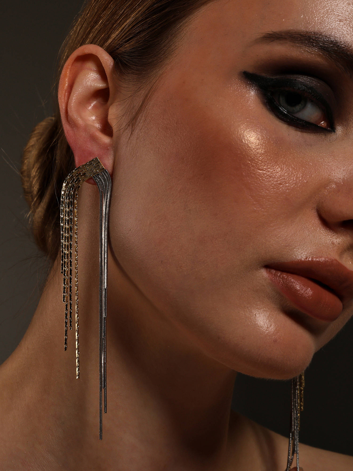 VENI Gold Plated Oxidised Earrings