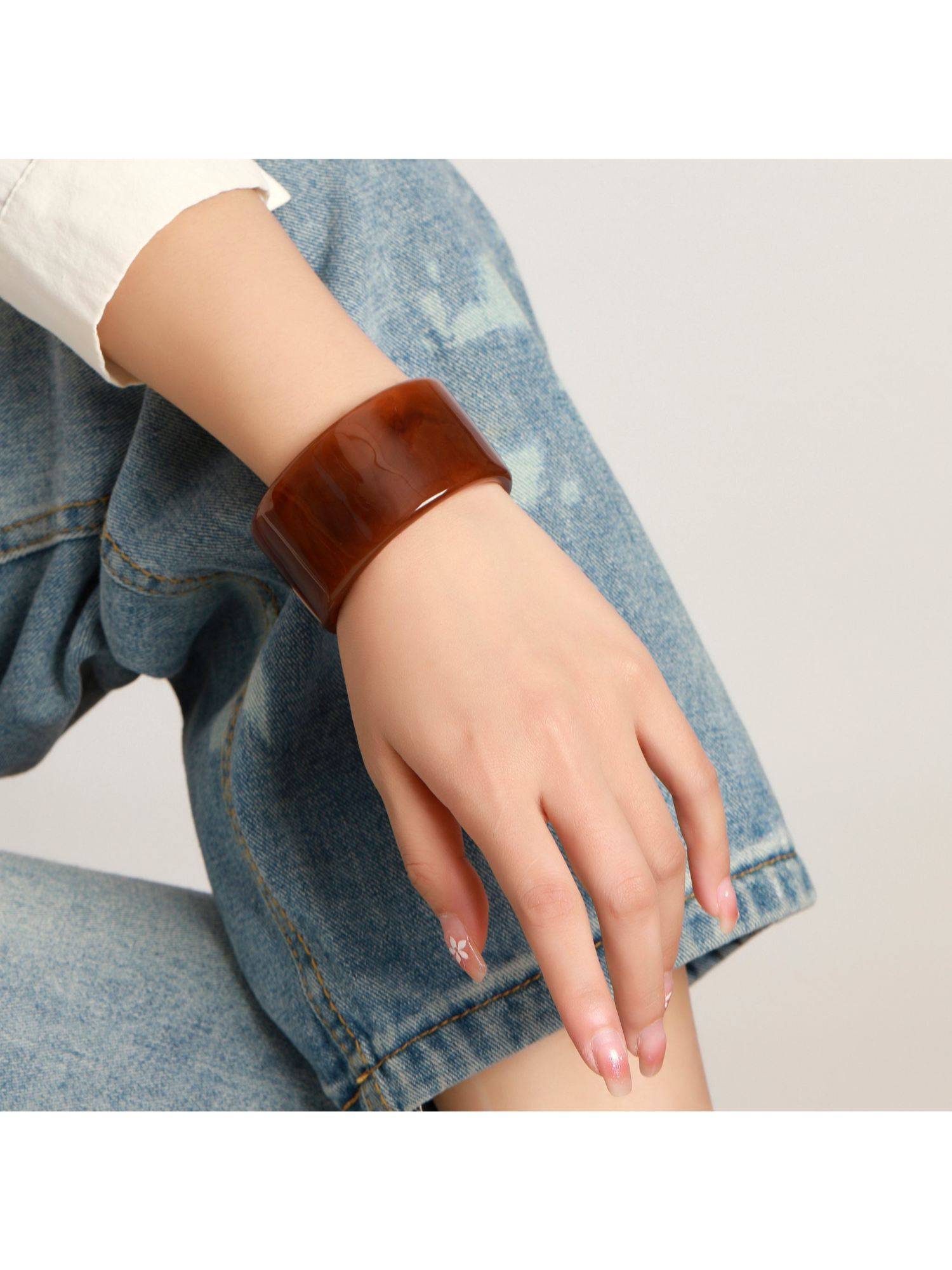 Salty Honey Sculpted Cuff