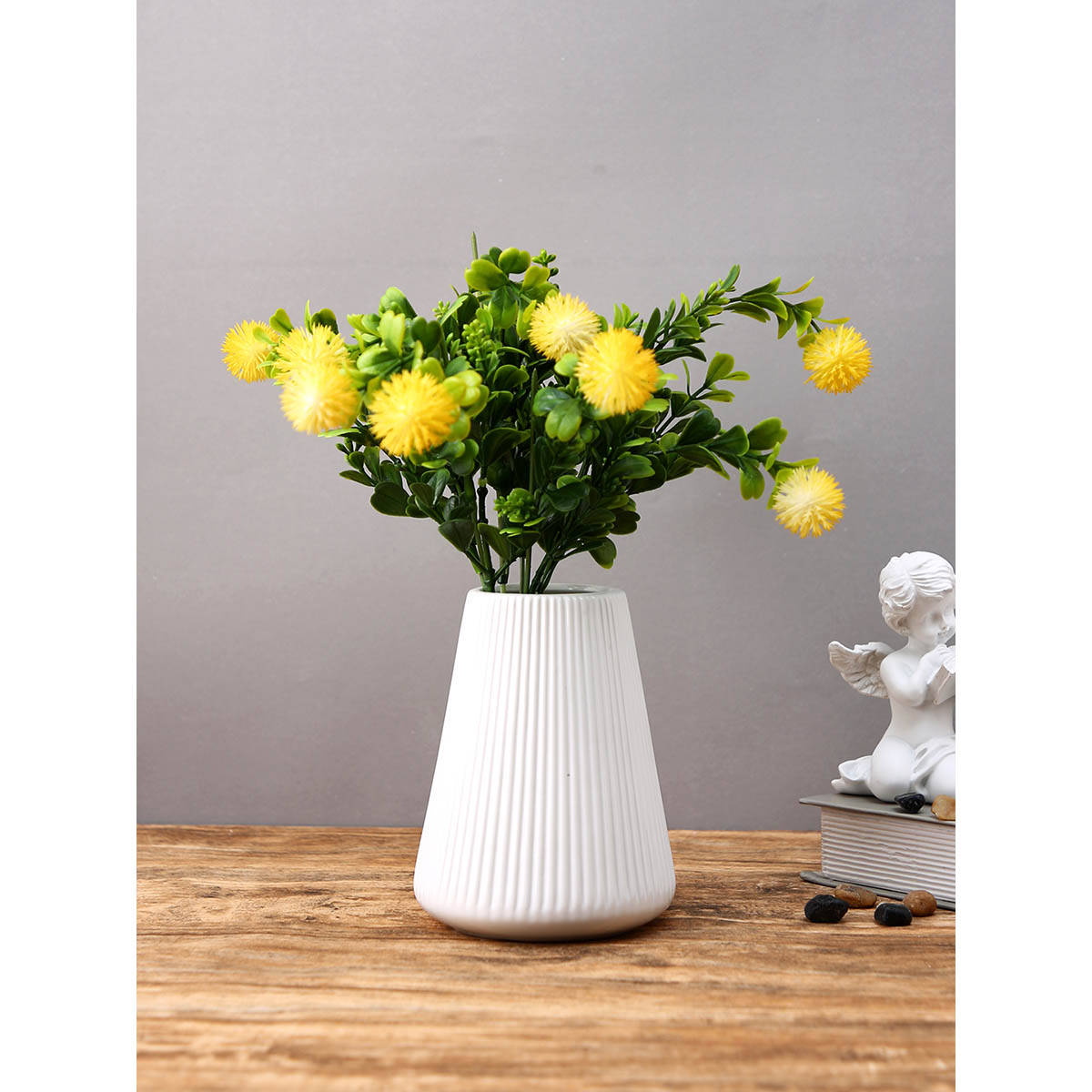 Tayhaa Snowfall Fluted White Striped Ceramic Flower Vase