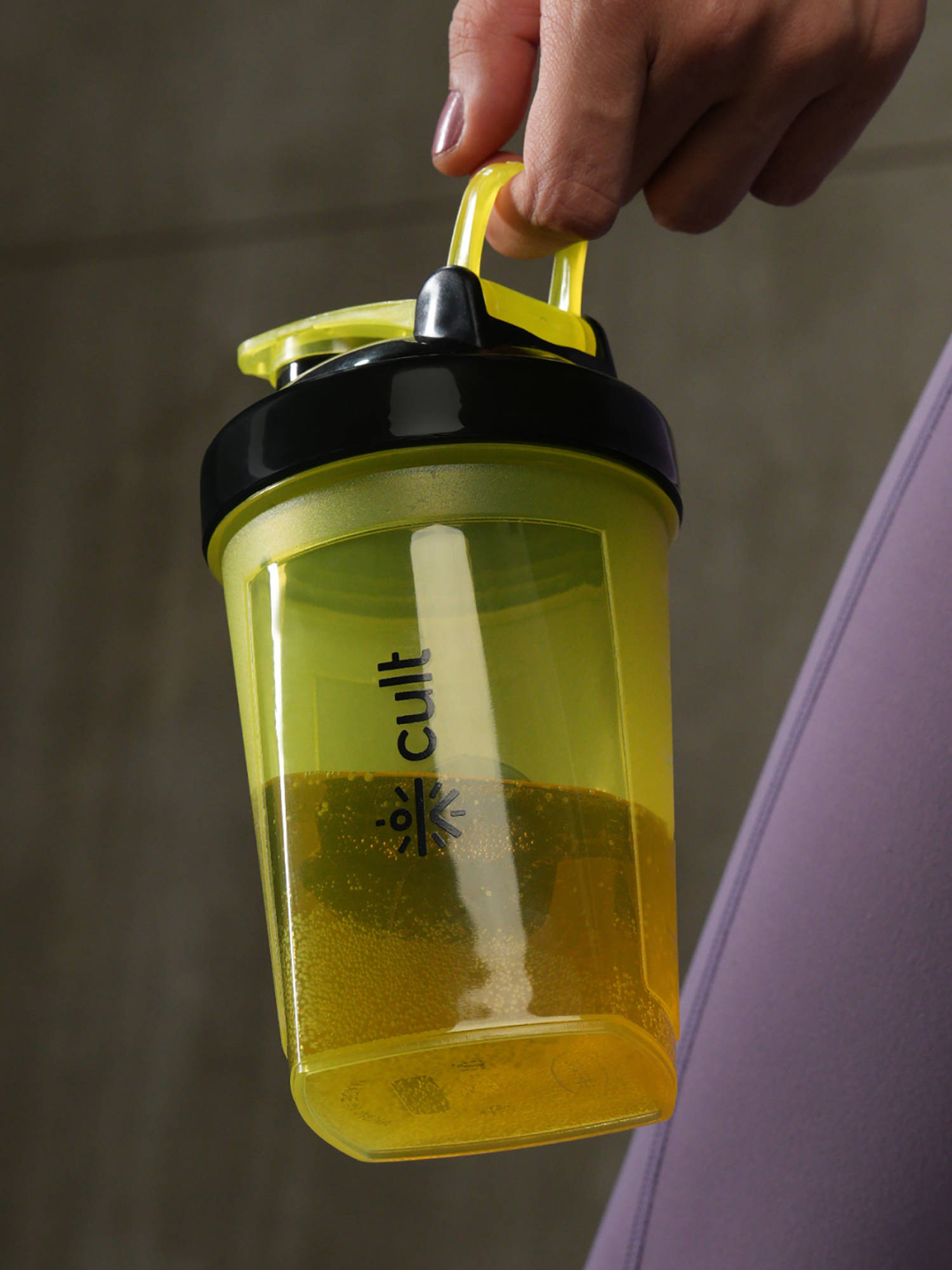 CULT Micro Shaker 500ML Unisex Yellow