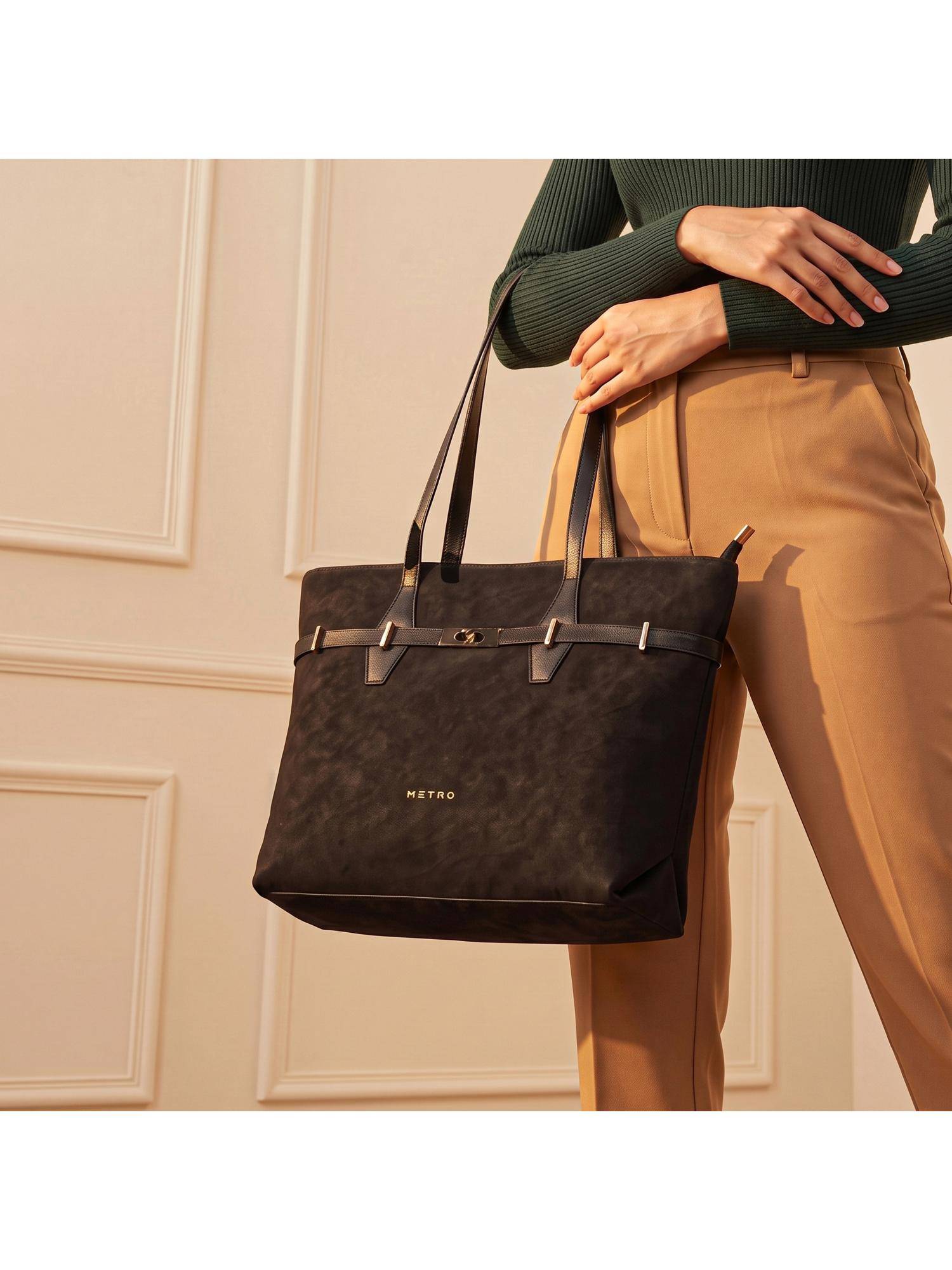 Metro Black Women's Tote Bag